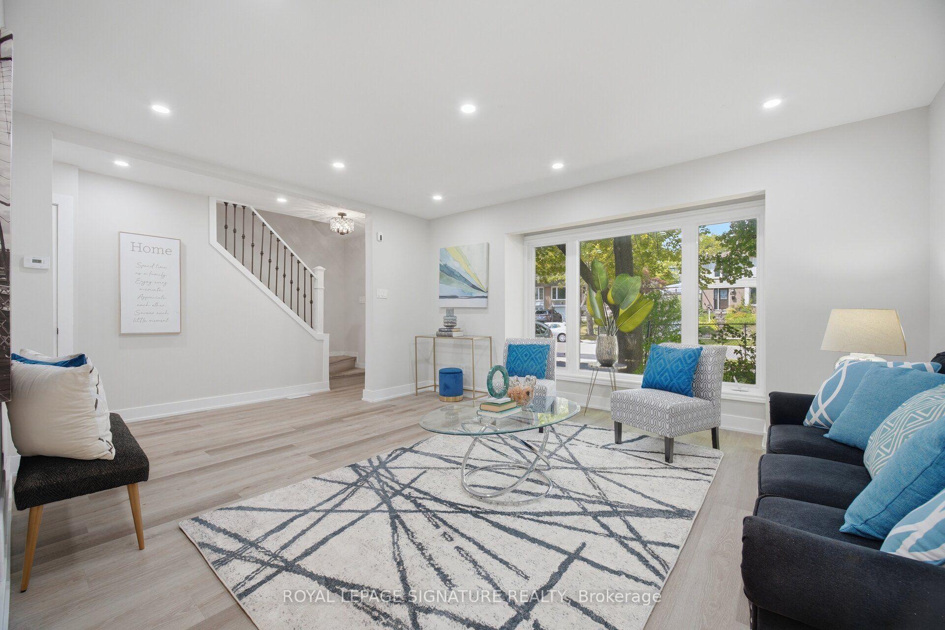 Photo 10 of 1345 Playford Road, Mississauga, Clarkson — HOMEH