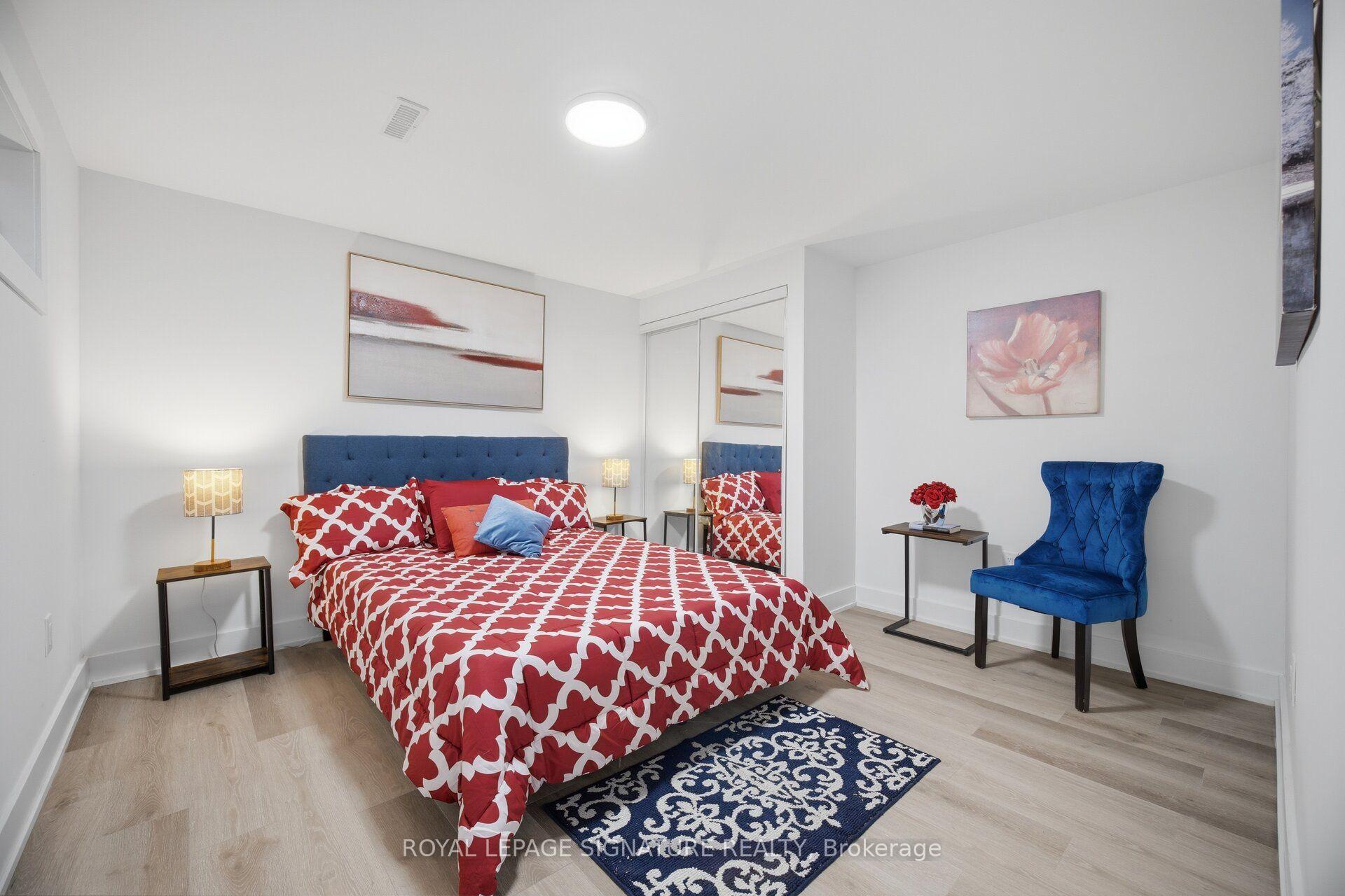 Photo 38 of 1345 Playford Road, Mississauga, Clarkson — HOMEH