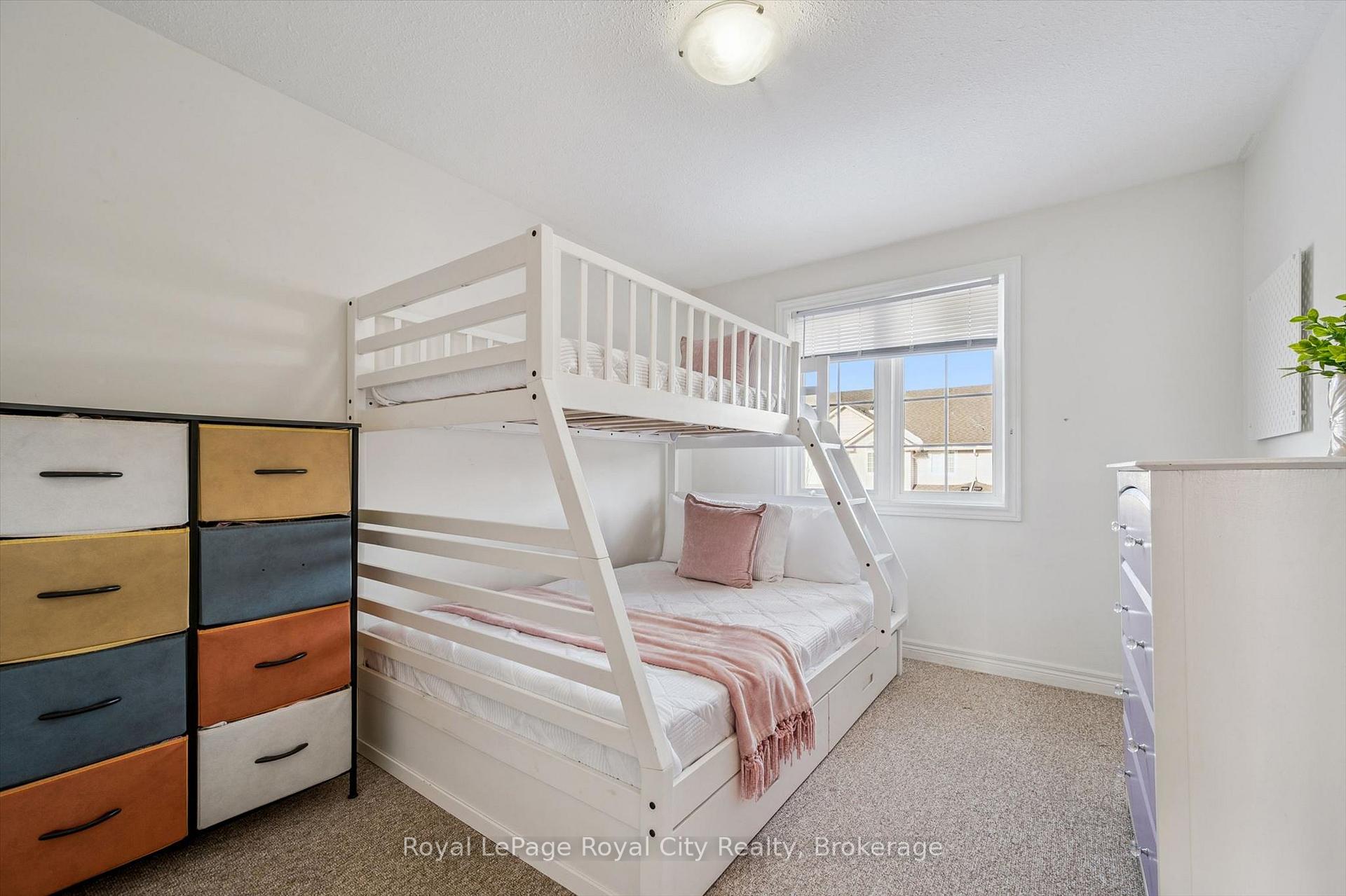 Photo 21 of Unit 6, 361 Arkell Road, Guelph, Pineridge/Westminster Woods — HOMEH
