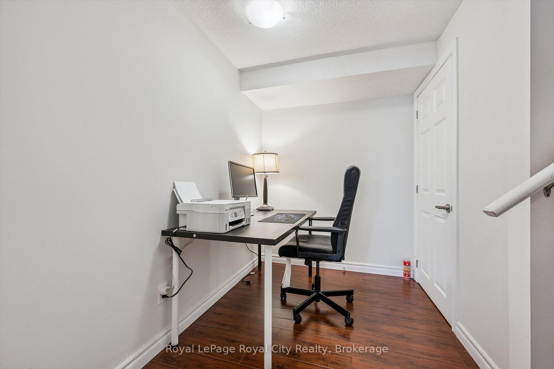 Photo 24 of Unit 6, 361 Arkell Road, Guelph, Pineridge/Westminster Woods — HOMEH