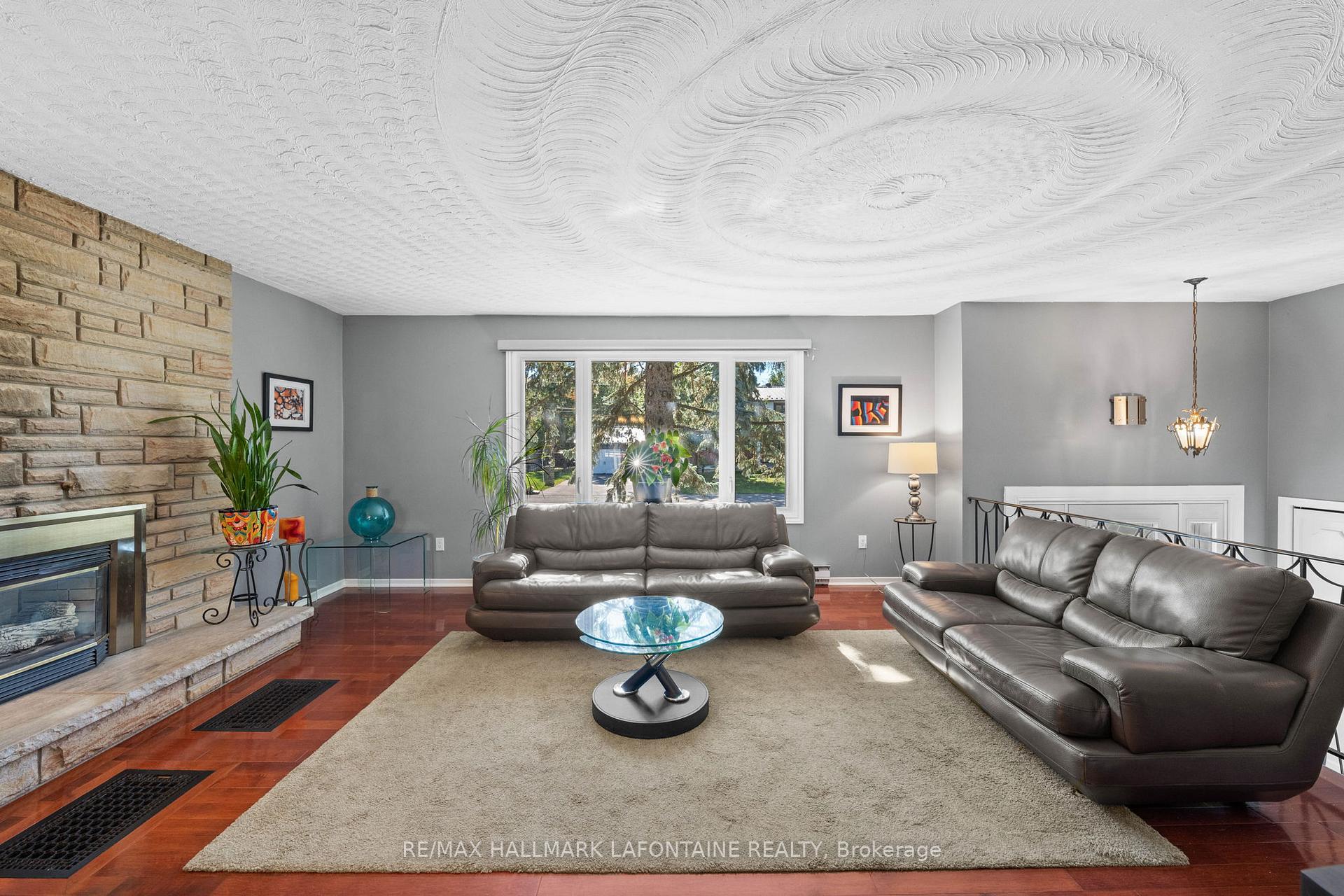 Photo 9 of 6941 Sunset Boulevard, Ottawa, Greely — HOMEH