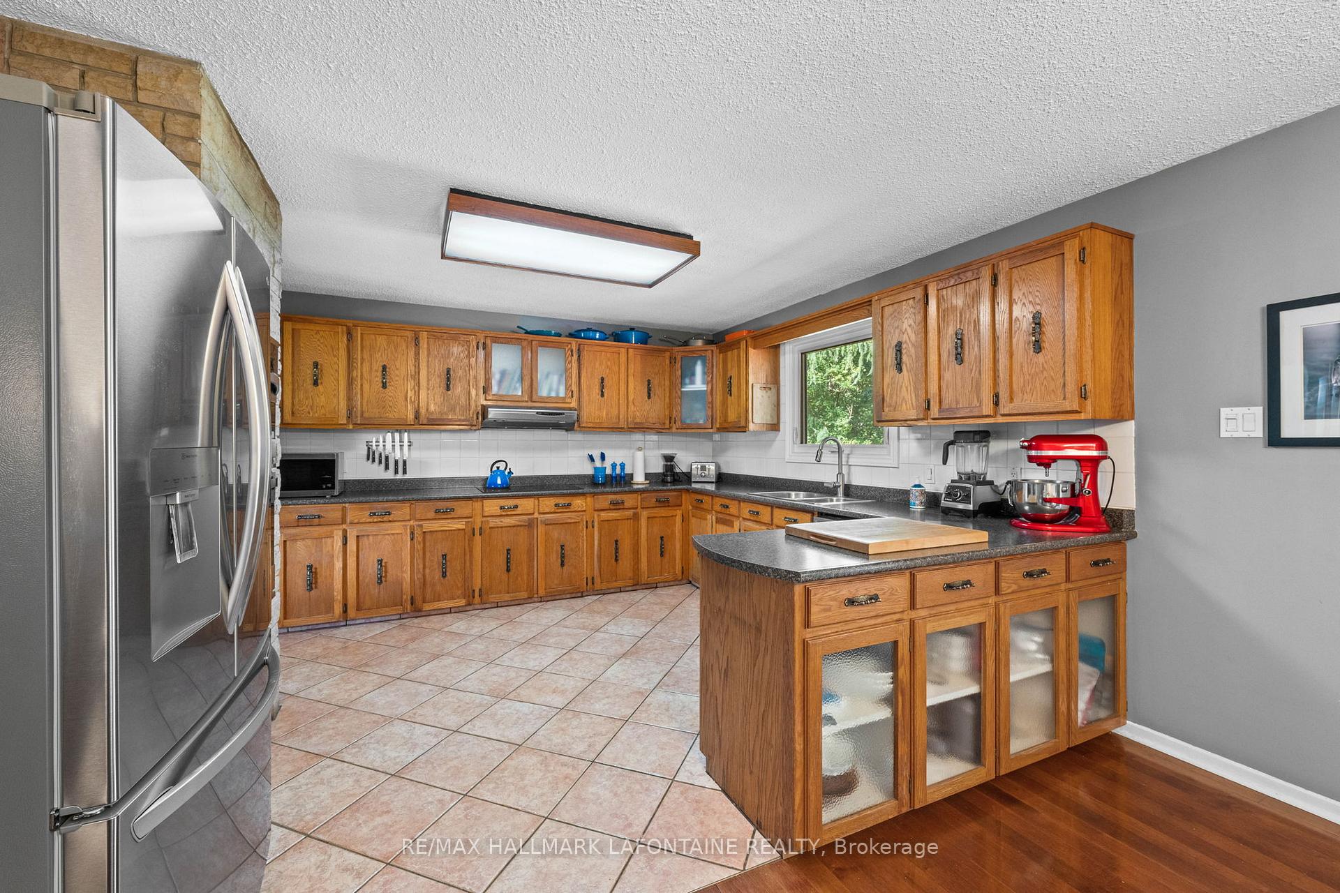 Photo 14 of 6941 Sunset Boulevard, Ottawa, Greely — HOMEH