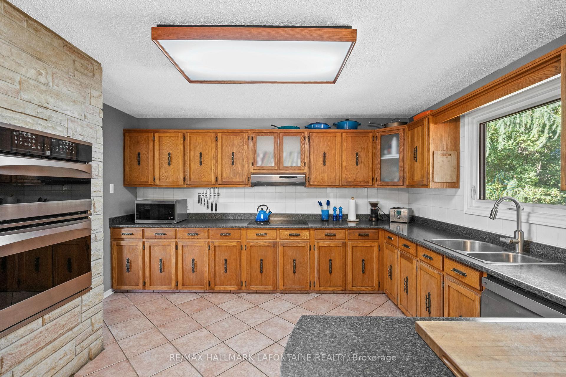 Photo 15 of 6941 Sunset Boulevard, Ottawa, Greely — HOMEH
