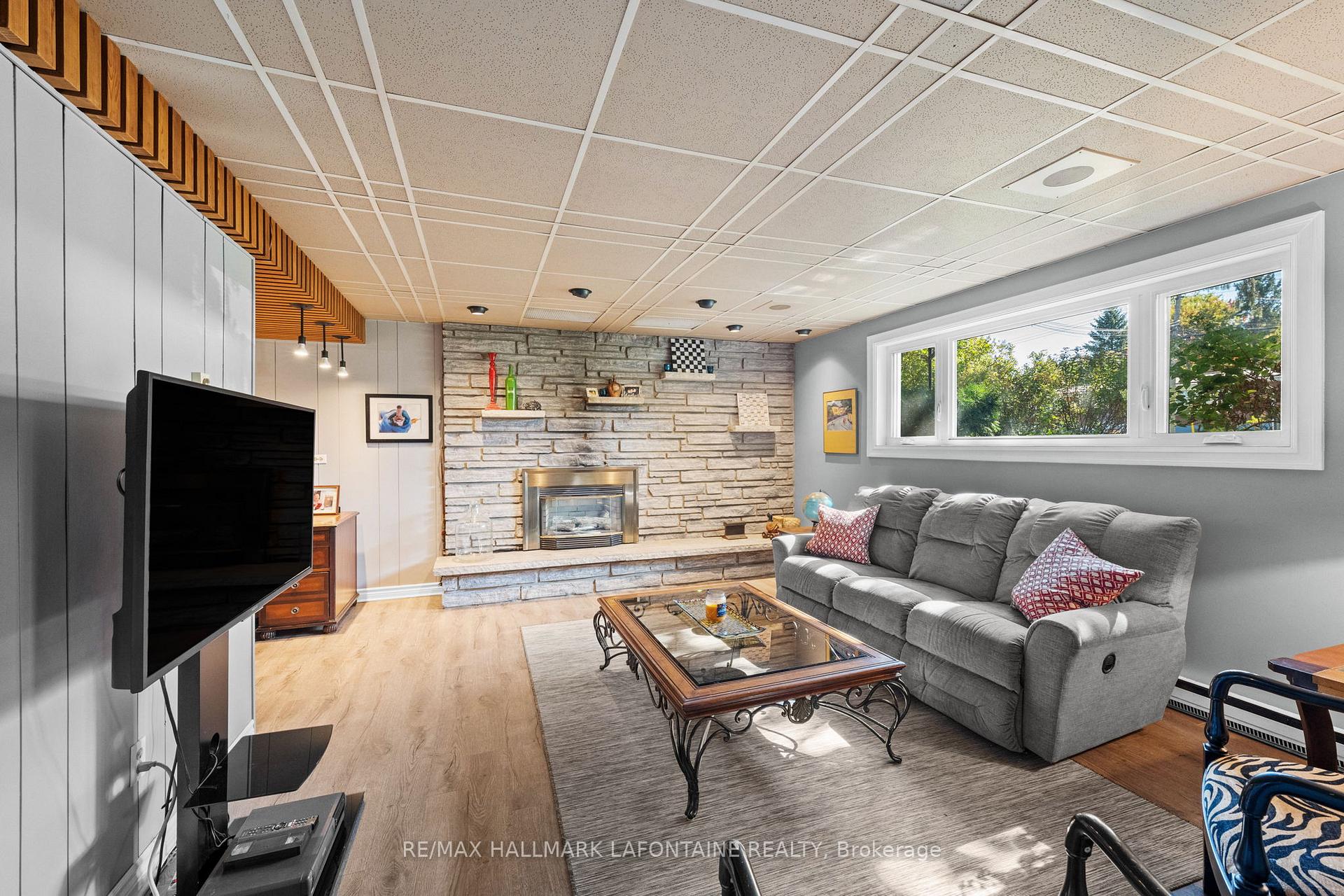 Photo 26 of 6941 Sunset Boulevard, Ottawa, Greely — HOMEH