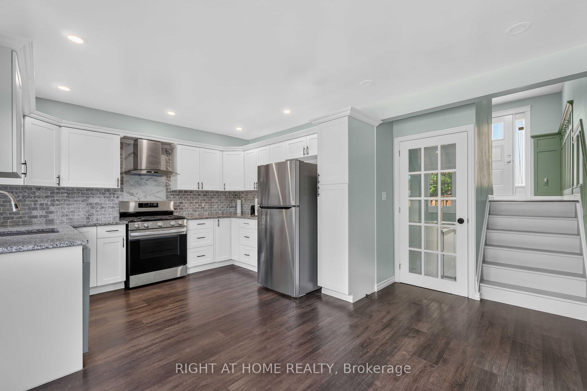 Photo 8 of Unit 3, 66 Summercrest Drive, Hamilton, Gershome — HOMEH
