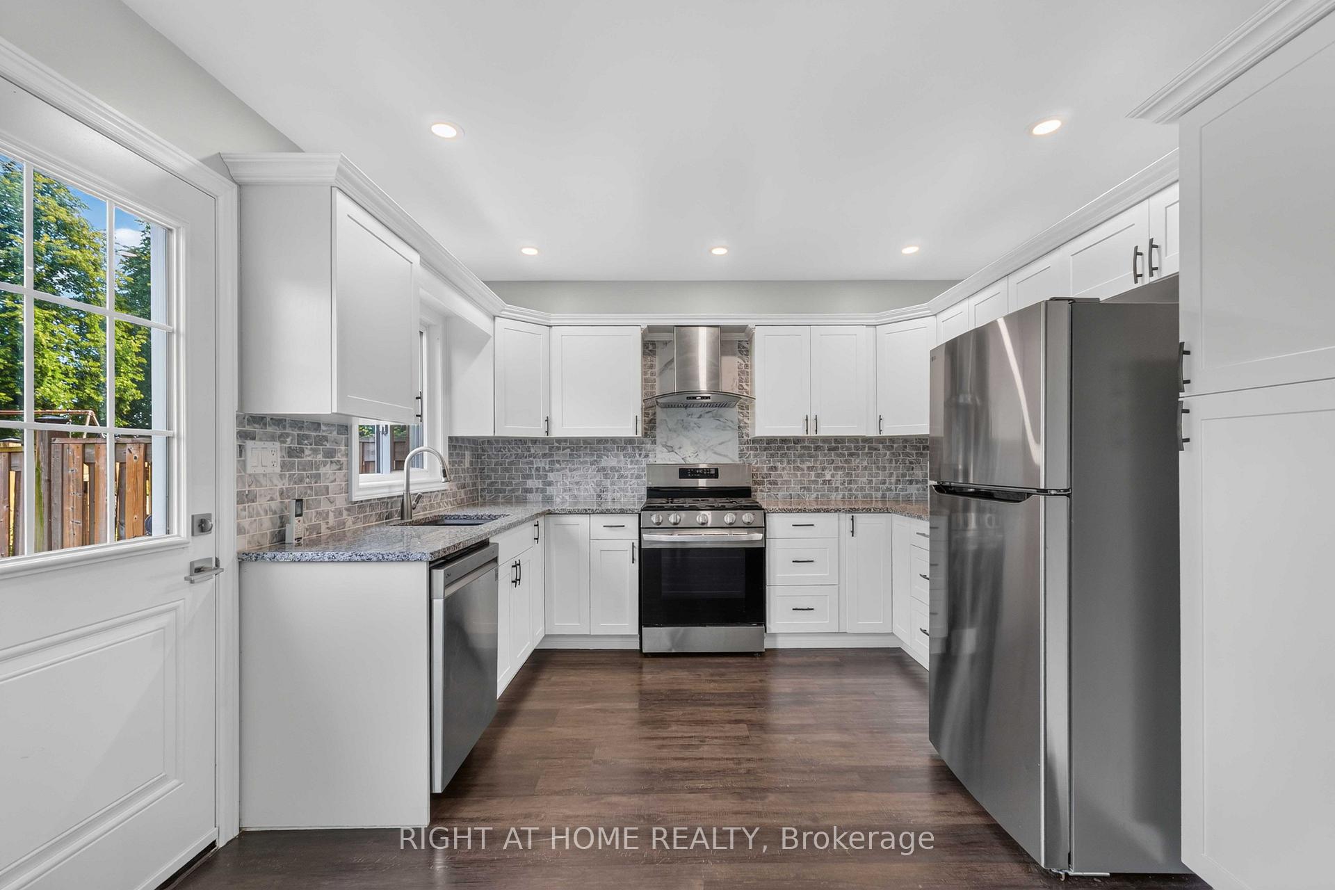 Photo 9 of Unit 3, 66 Summercrest Drive, Hamilton, Gershome — HOMEH