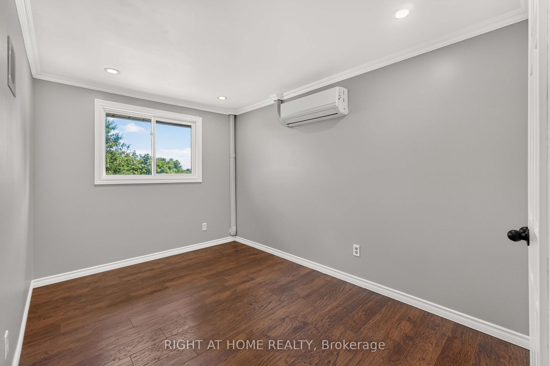 Photo 16 of Unit 3, 66 Summercrest Drive, Hamilton, Gershome — HOMEH