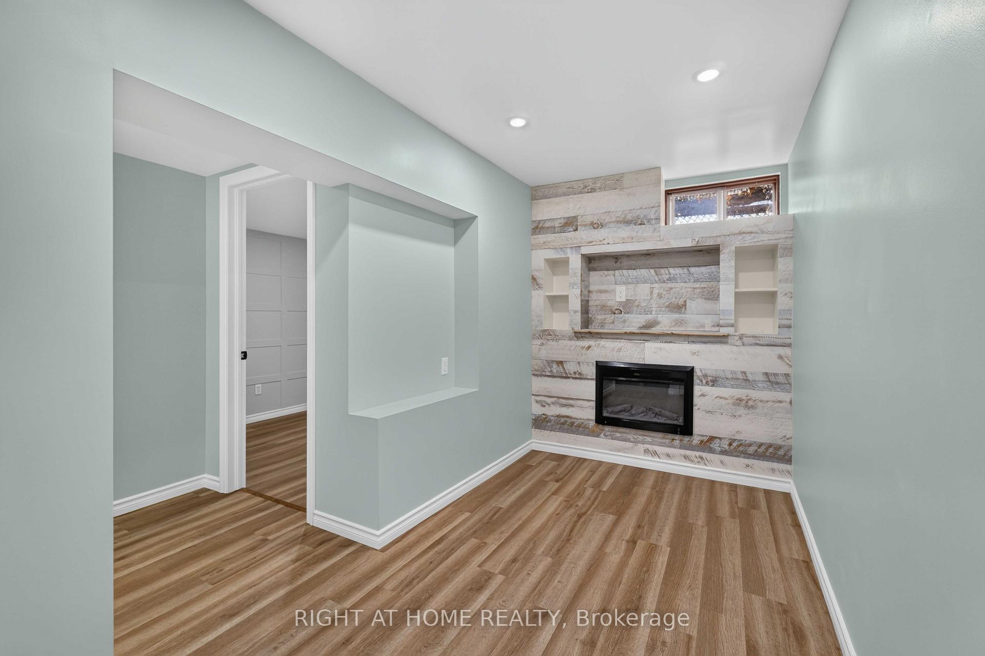Photo 18 of Unit 3, 66 Summercrest Drive, Hamilton, Gershome — HOMEH