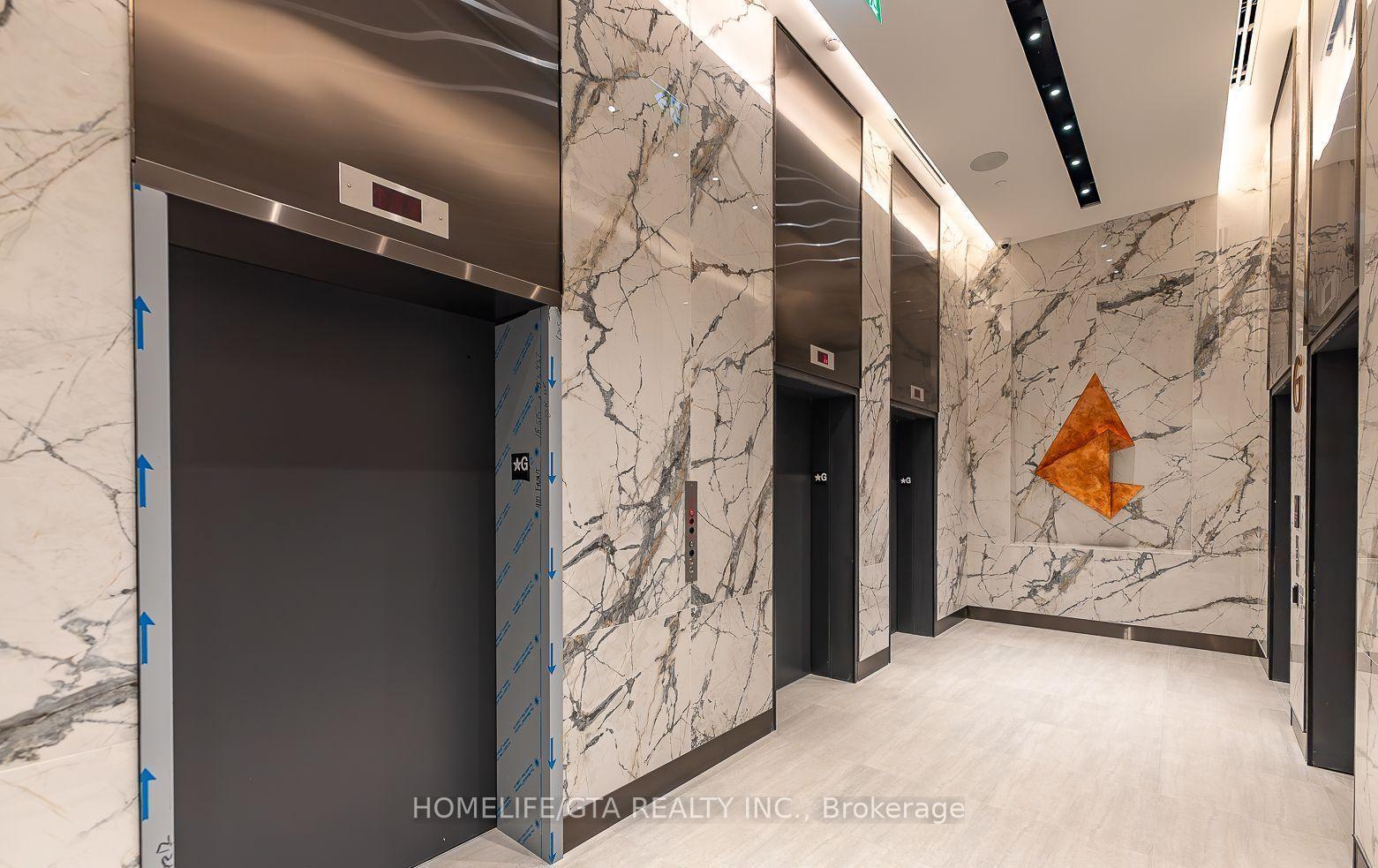 Photo 5 of Unit 1709, 470 Front Street W, Toronto, Waterfront Communities — HOMEH