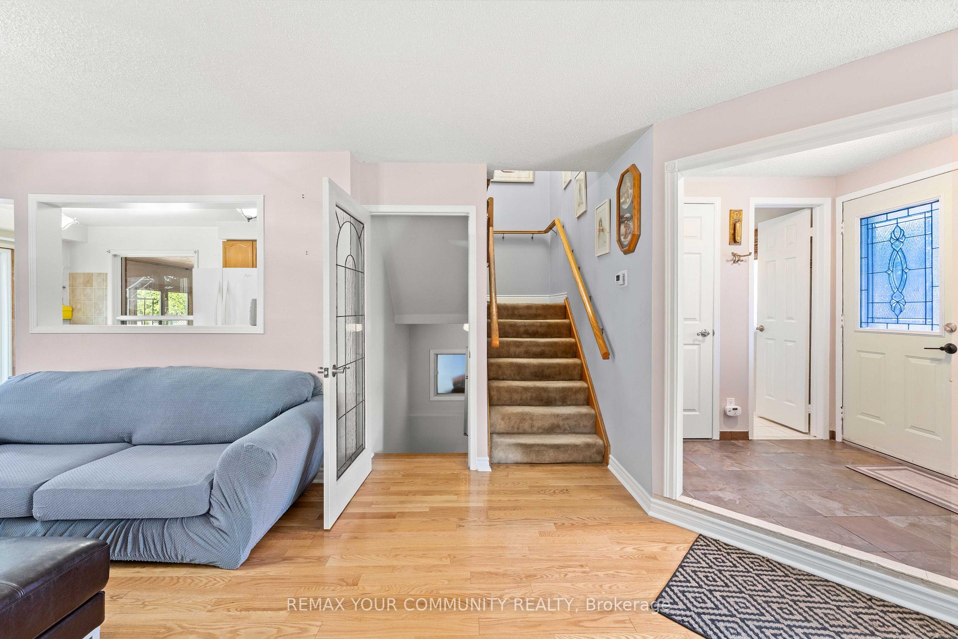 Photo 7 of 78 Annamaria Drive, Georgina, Keswick North — HOMEH
