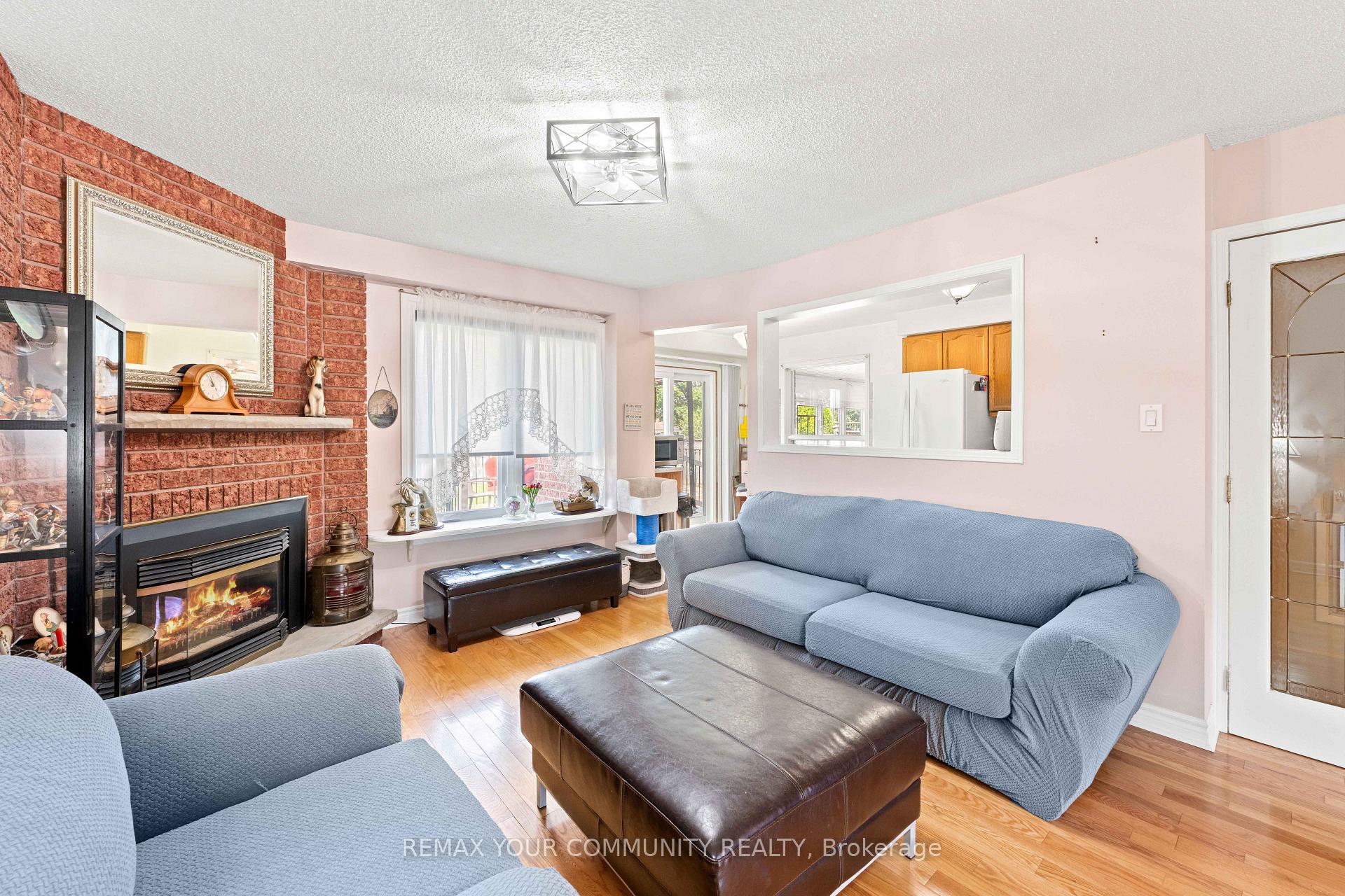 Photo 8 of 78 Annamaria Drive, Georgina, Keswick North — HOMEH