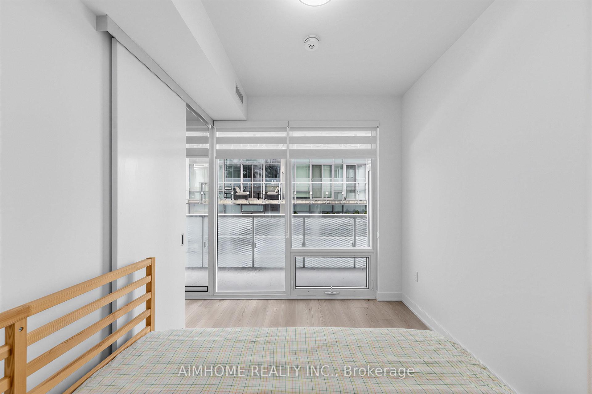 Photo 12 of Unit 409, 15 Queens Quay E, Toronto, Waterfront Communities — HOMEH