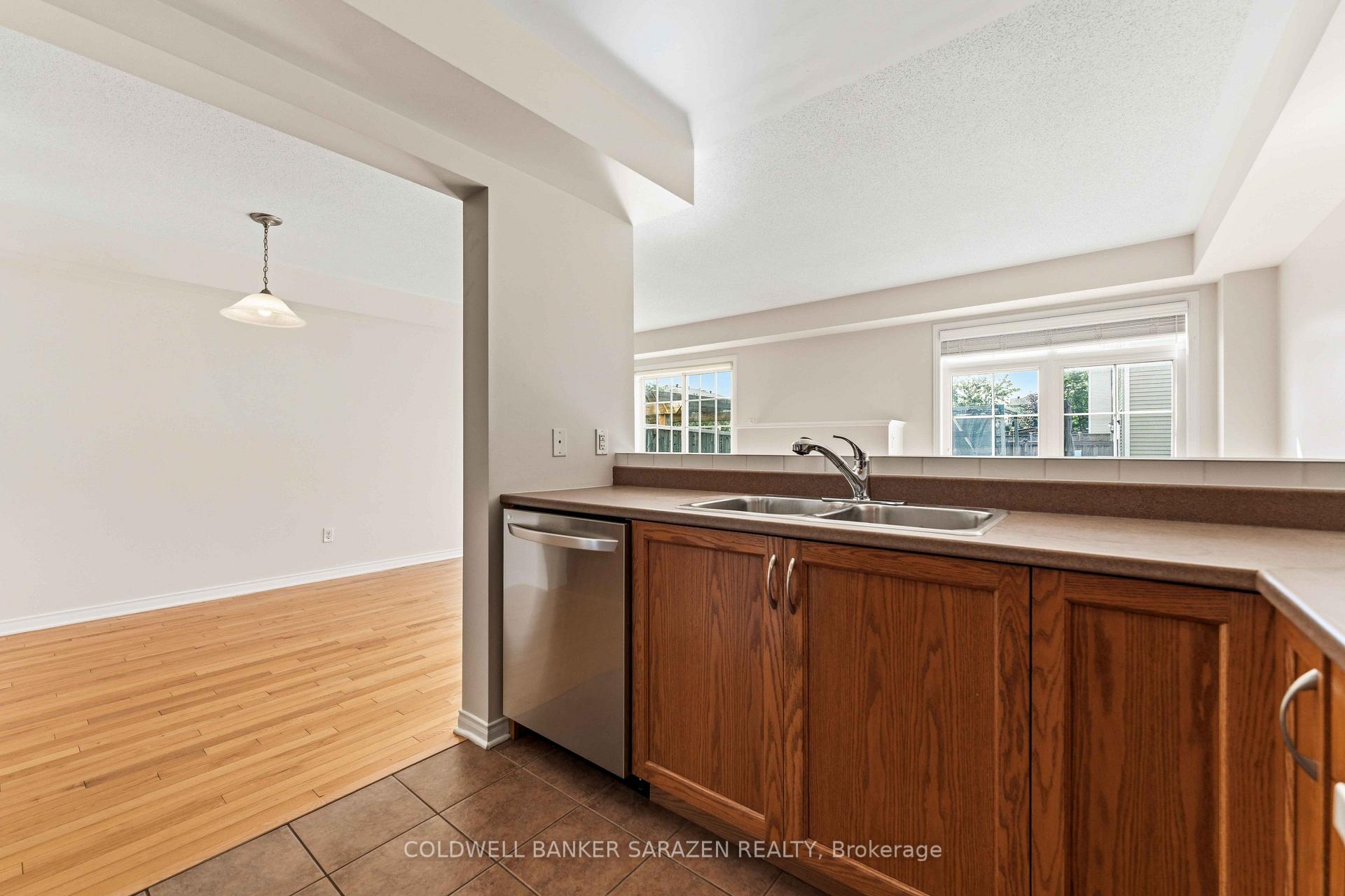 Photo 17 of 308 Espin Heights, Ottawa, Barrhaven - Stonebridge — HOMEH