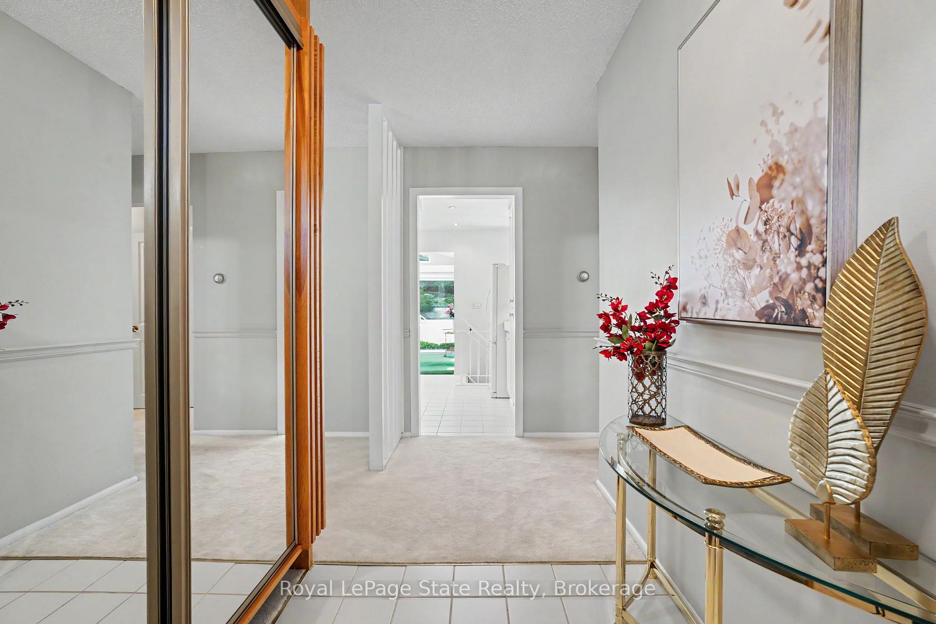 Photo 7 of 18 Battlefield Drive, Hamilton, Stoney Creek — HOMEH