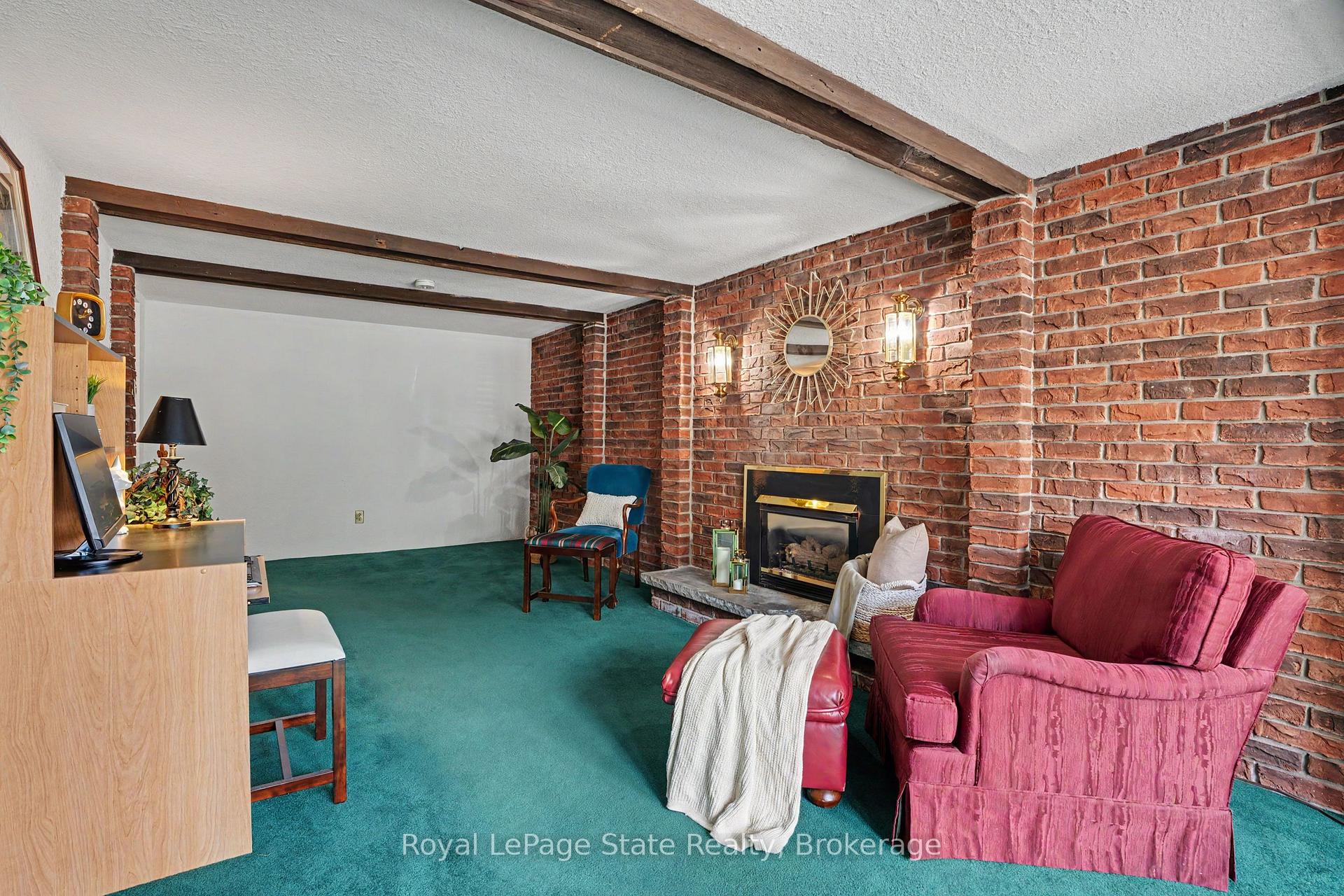 Photo 25 of 18 Battlefield Drive, Hamilton, Stoney Creek — HOMEH