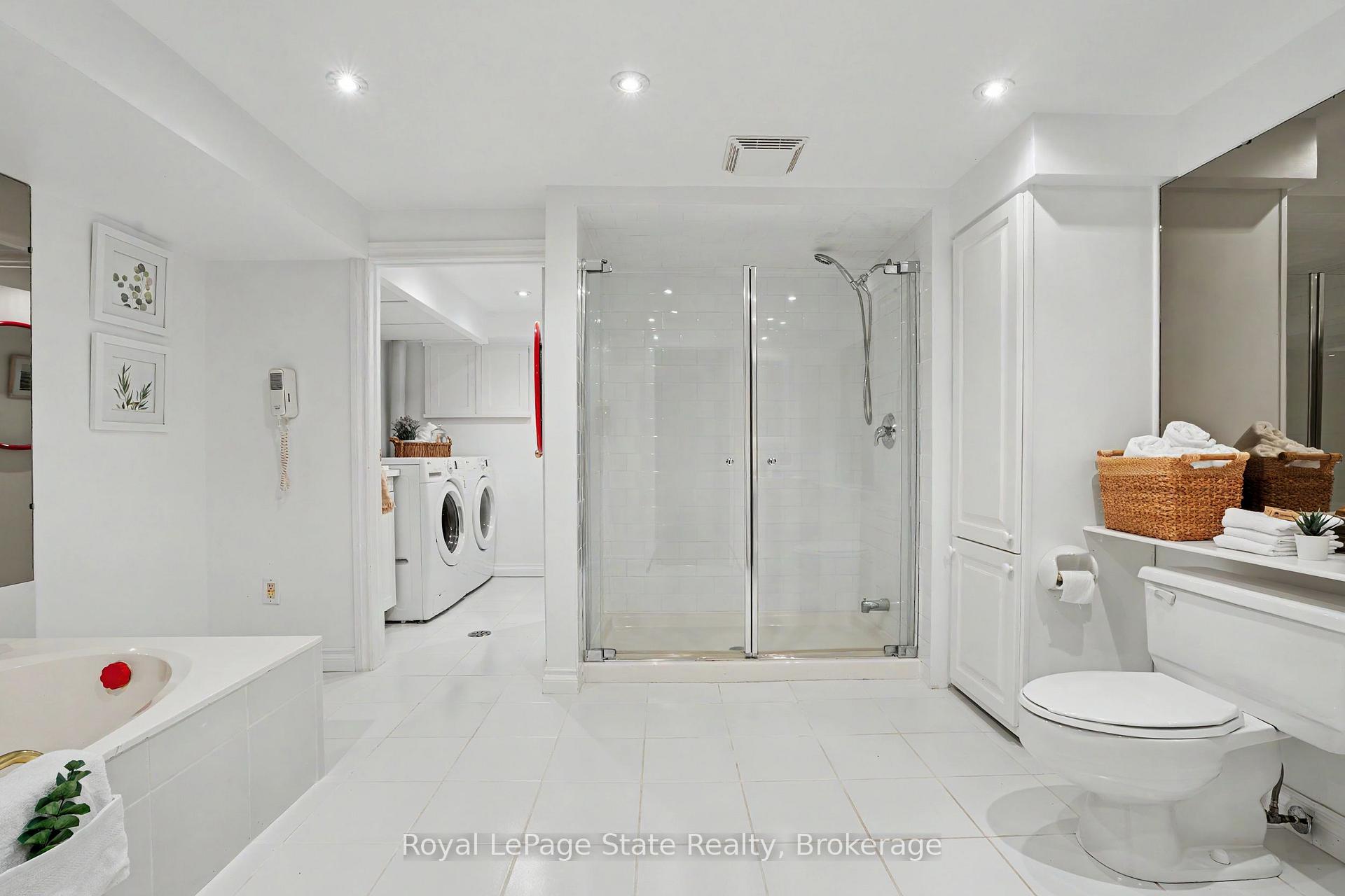 Photo 30 of 18 Battlefield Drive, Hamilton, Stoney Creek — HOMEH