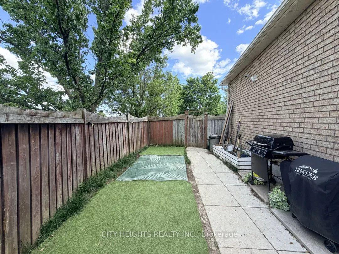 Photo 20 of Unit Basement, 1141 Beaver Valley Crescent, Oshawa, Northglen — HOMEH