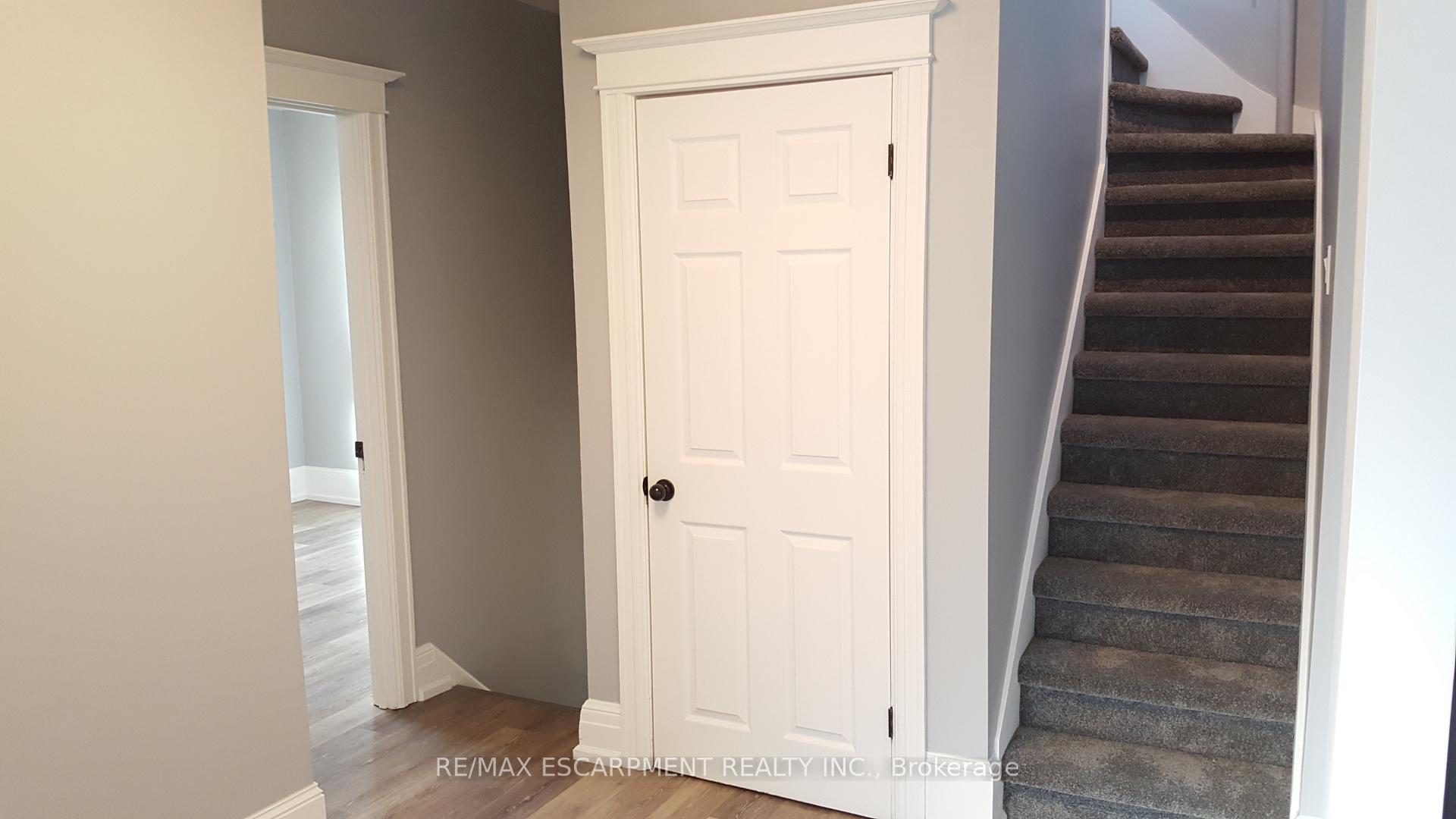 Photo 19 of Unit 3, 47 Sherman Avenue S, Hamilton, Gibson — HOMEH
