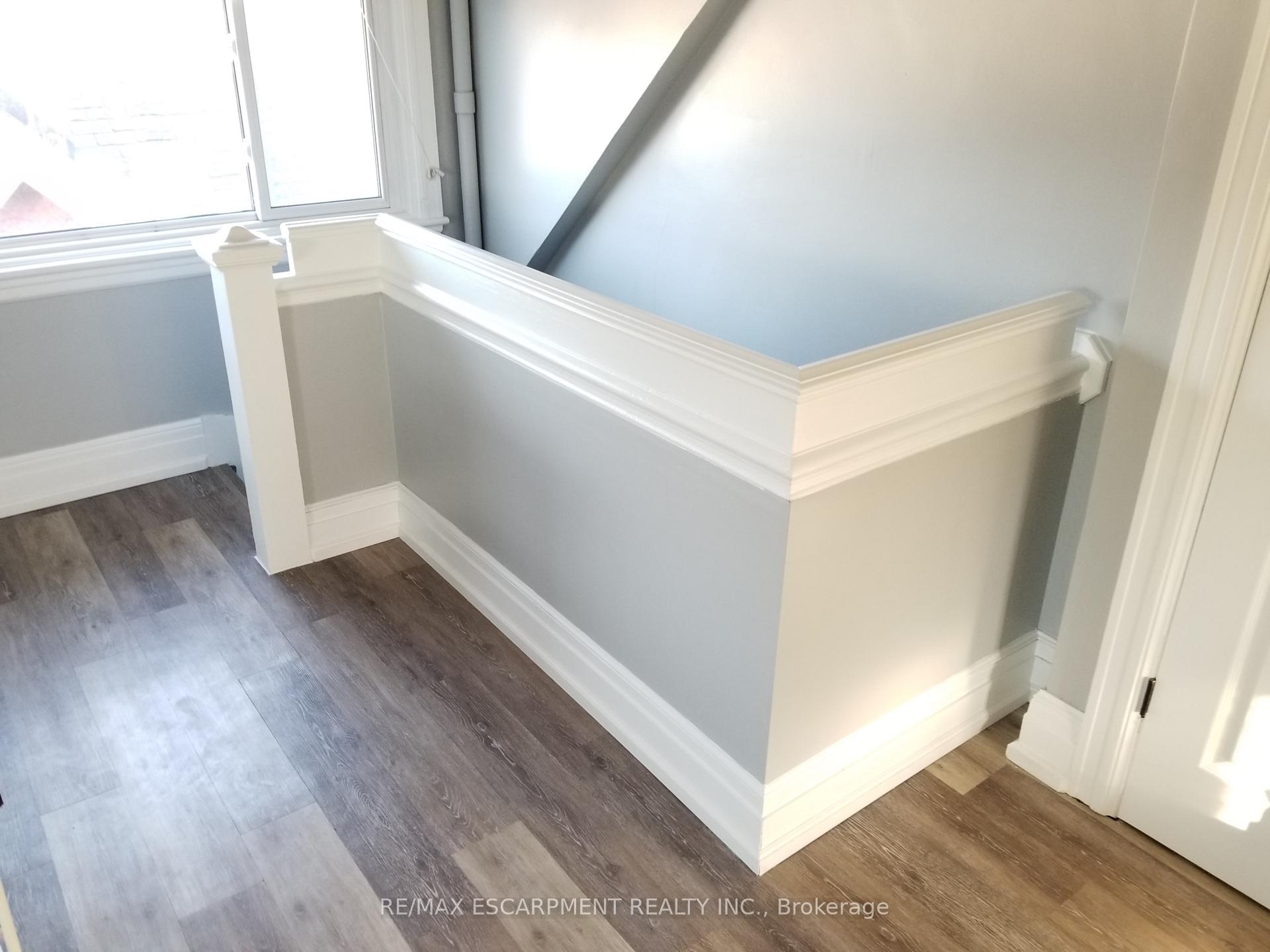 Photo 20 of Unit 3, 47 Sherman Avenue S, Hamilton, Gibson — HOMEH
