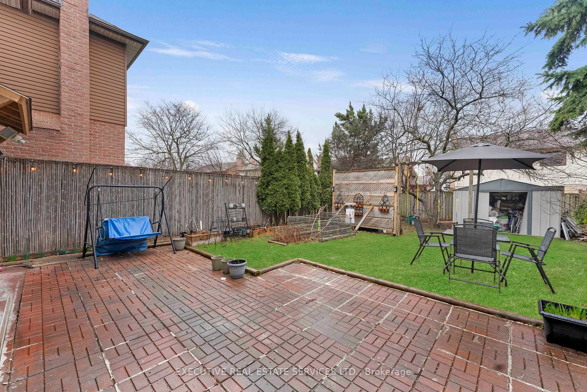 Photo 26 of 21 Garden Avenue, Brampton, Brampton West — HOMEH