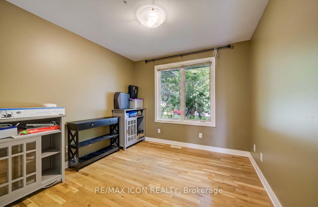 Photo 27 of 910 Walton Avenue N, North Perth, Listowel — HOMEH
