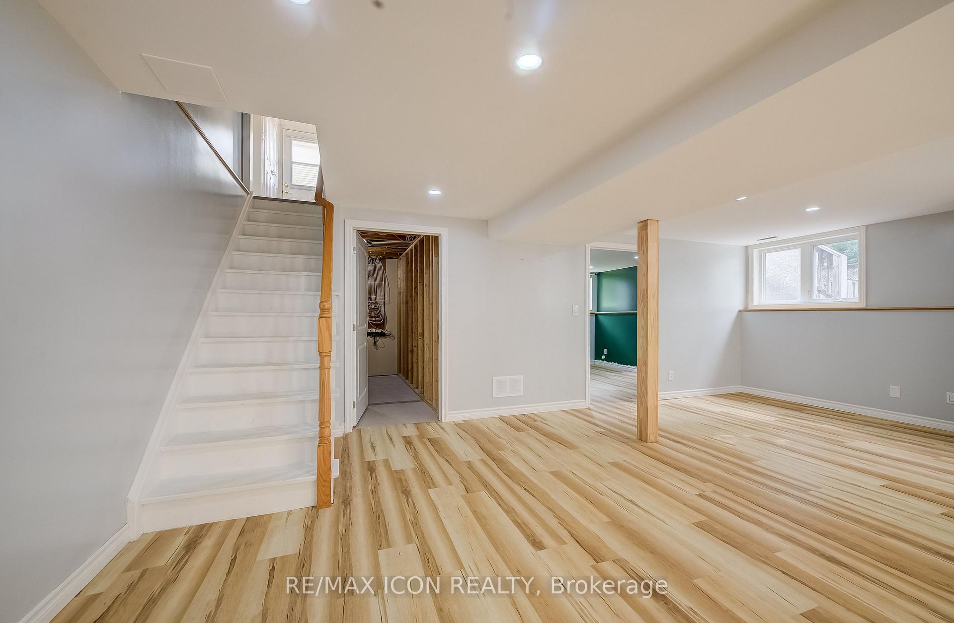 Photo 30 of 910 Walton Avenue N, North Perth, Listowel — HOMEH