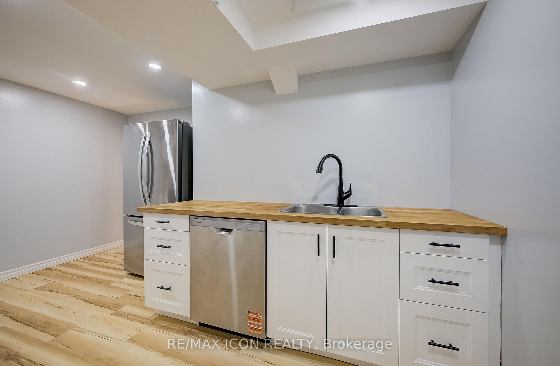 Photo 36 of 910 Walton Avenue N, North Perth, Listowel — HOMEH