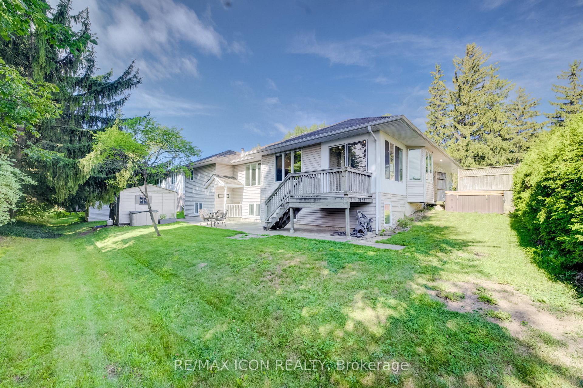 Photo 45 of 910 Walton Avenue N, North Perth, Listowel — HOMEH