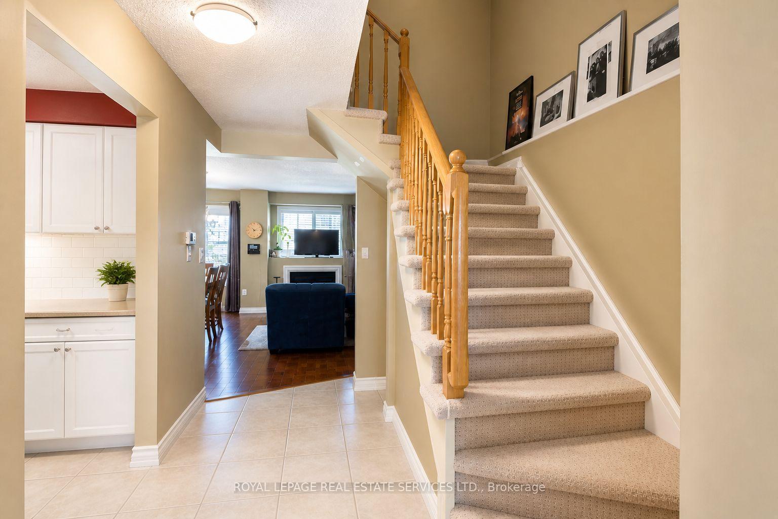 Photo 13 of Unit 35, 2920 Headon Forest Drive, Burlington, Headon — HOMEH