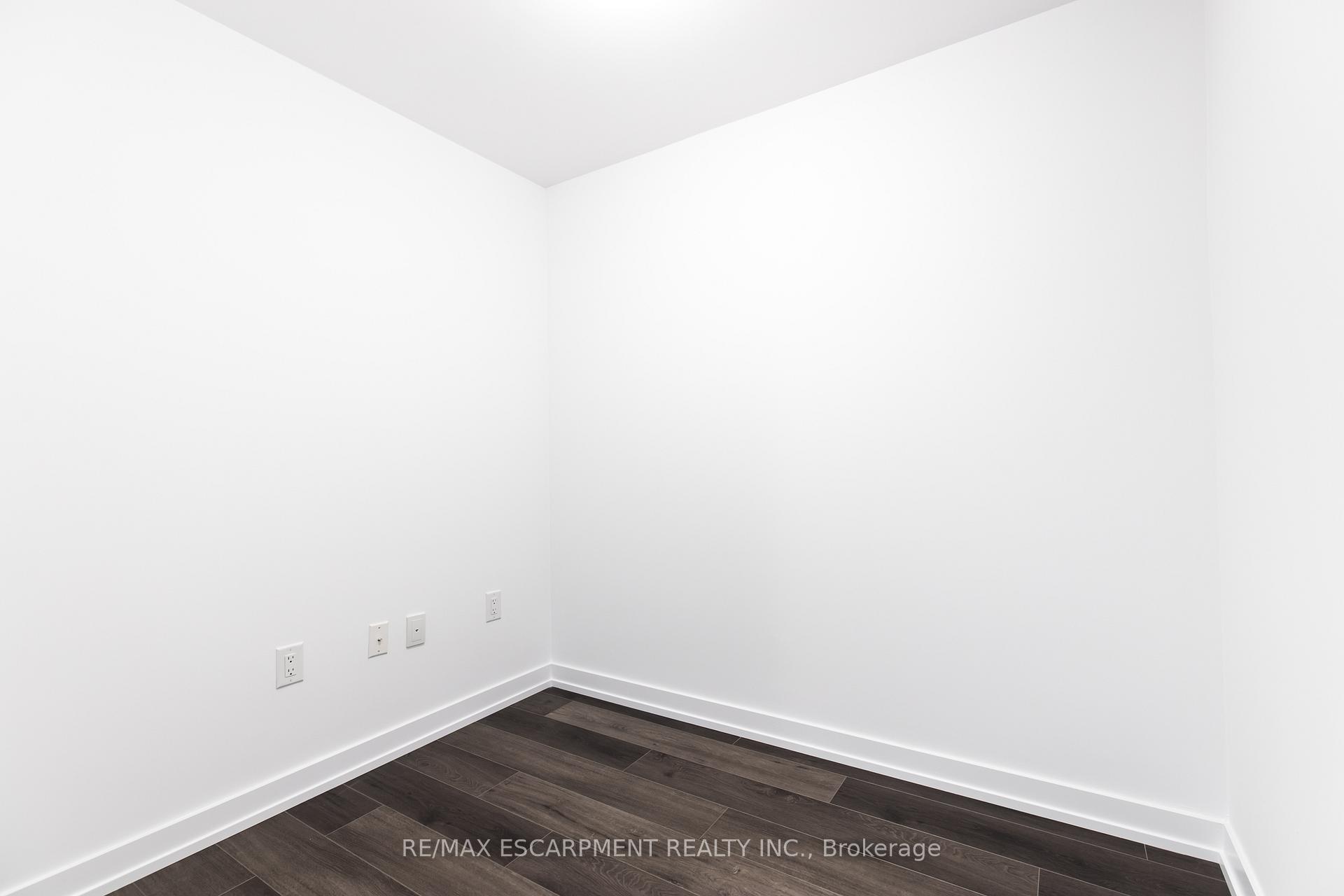 Photo 21 of Unit 417, 470 Dundas Street E, Hamilton, Waterdown — HOMEH