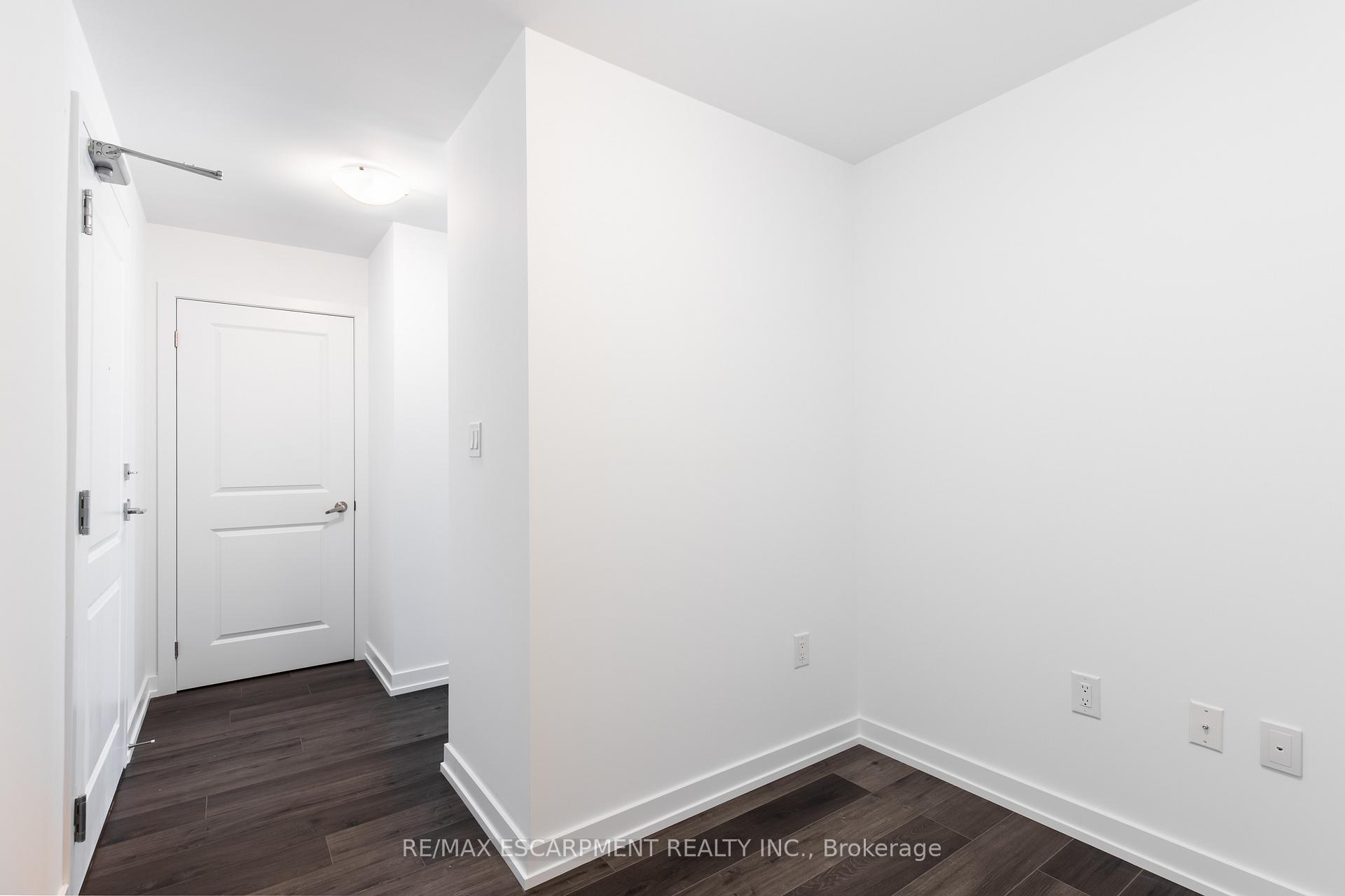 Photo 22 of Unit 417, 470 Dundas Street E, Hamilton, Waterdown — HOMEH