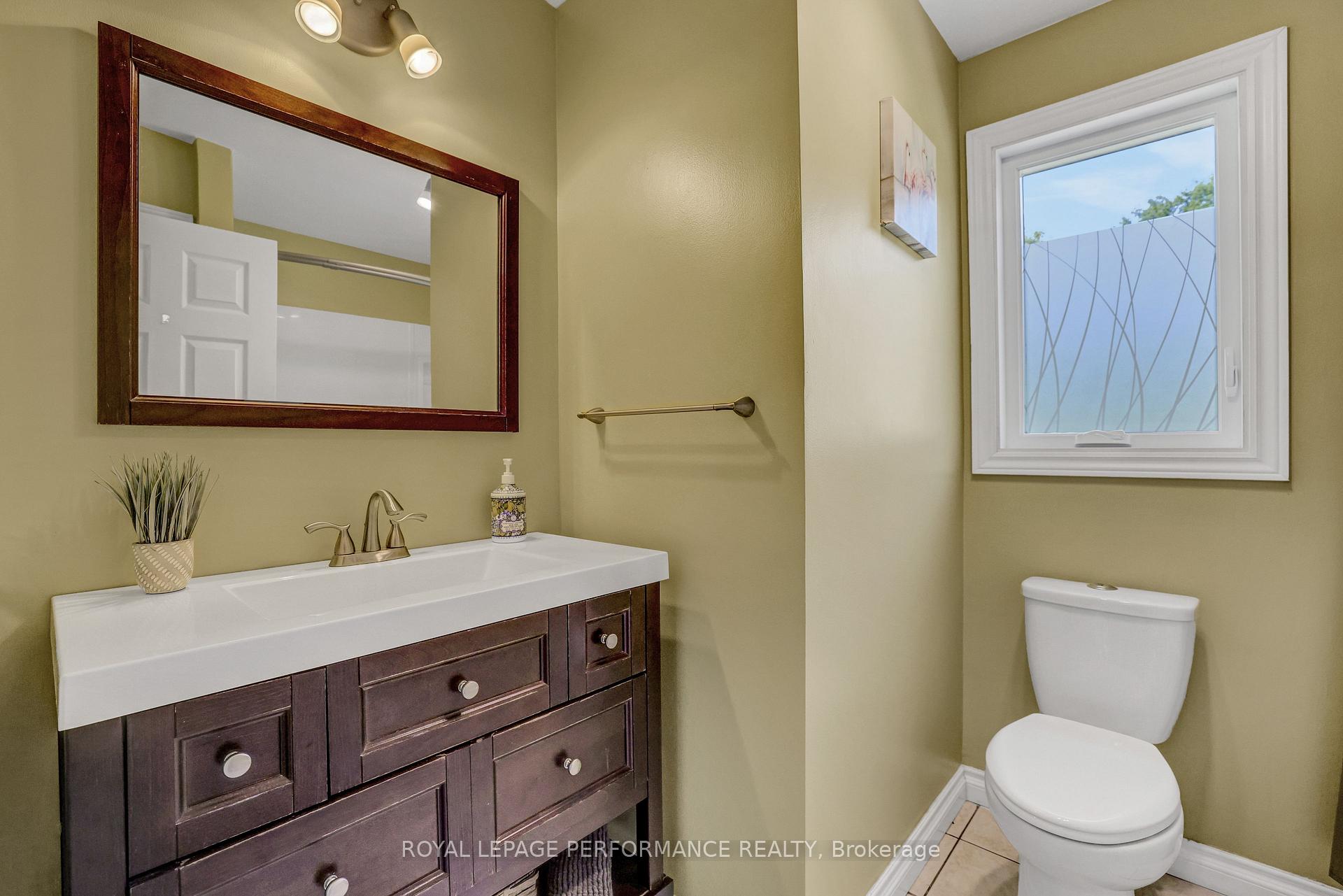 Photo 21 of 11 Alyssa Crescent, North Dundas, North Dundas (Winchester) Twp — HOMEH
