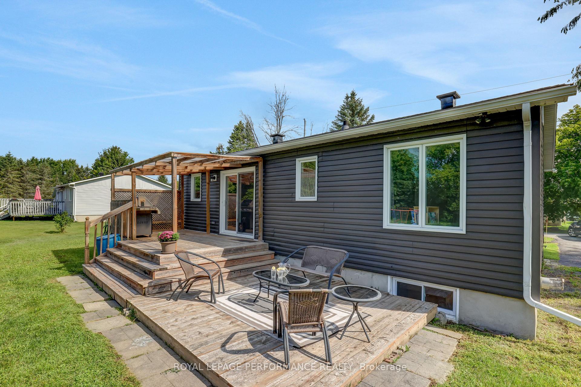 Photo 29 of 11 Alyssa Crescent, North Dundas, North Dundas (Winchester) Twp — HOMEH