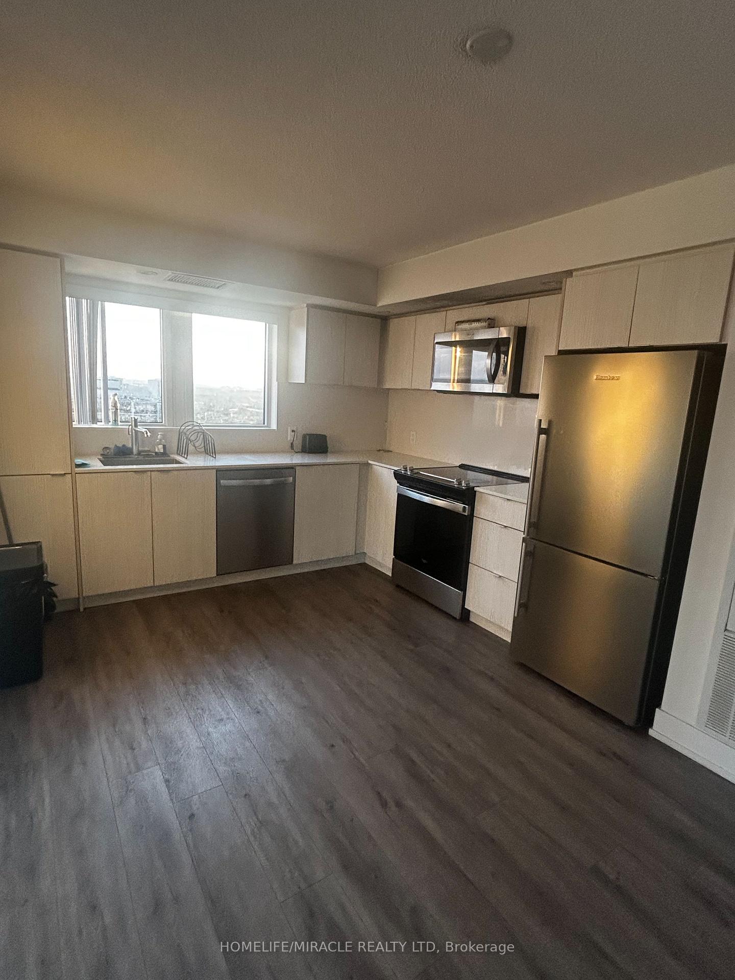 Photo 6 of Unit 1802, 10 Eva Road, Etobicoke, Etobicoke West Mall — HOMEH