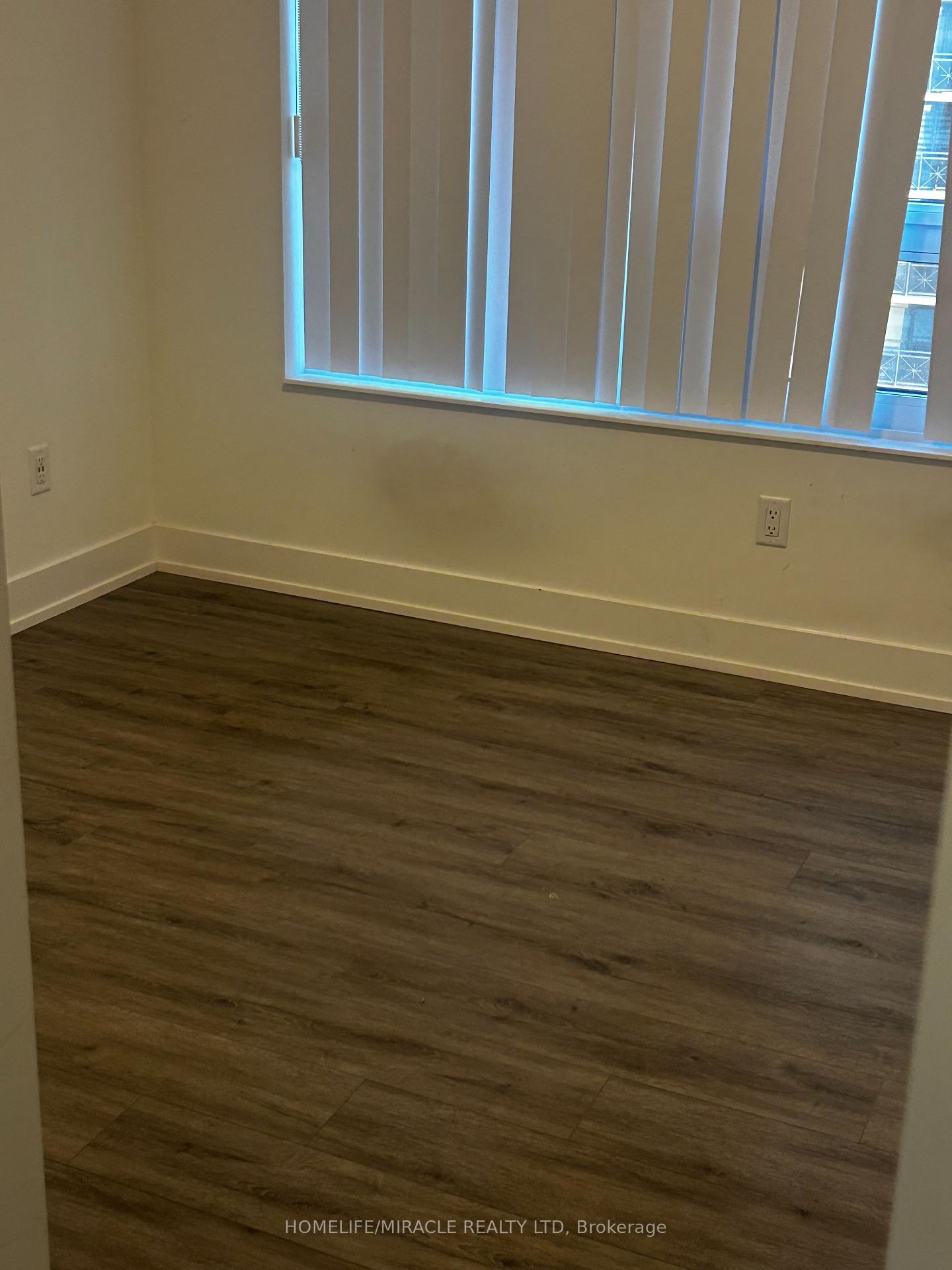 Photo 8 of Unit 1802, 10 Eva Road, Etobicoke, Etobicoke West Mall — HOMEH
