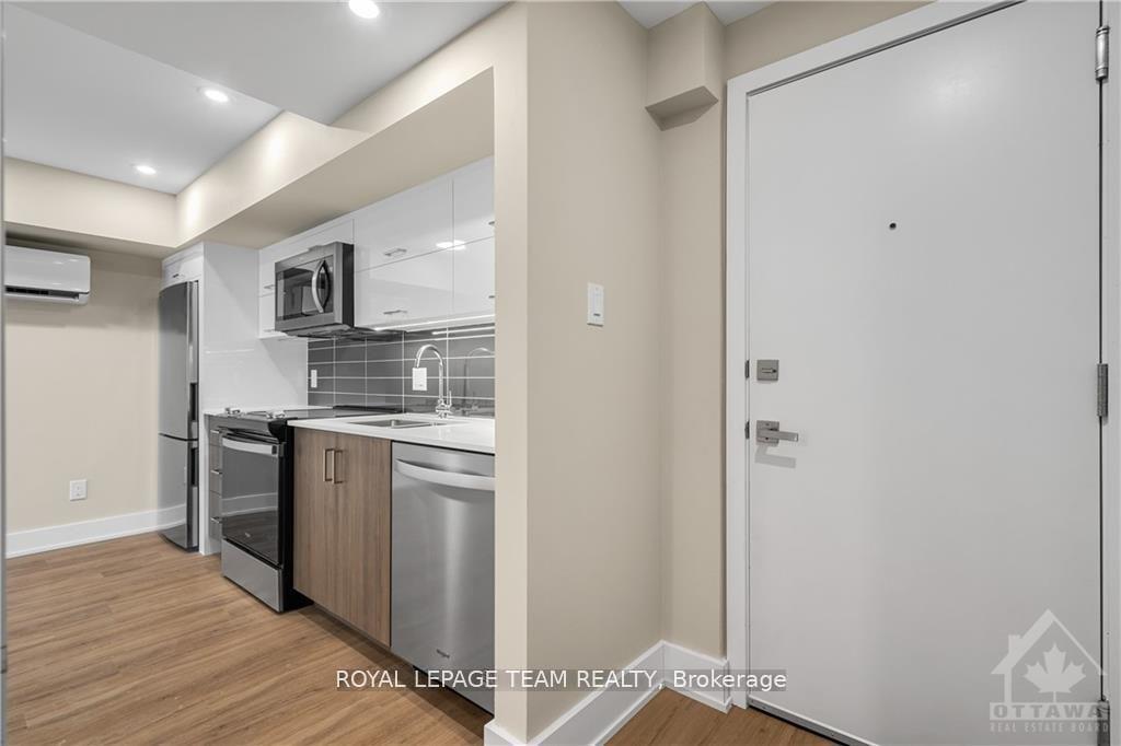 Photo 8 of Unit 1, 366 Winona Avenue, Ottawa, Westboro South — HOMEH