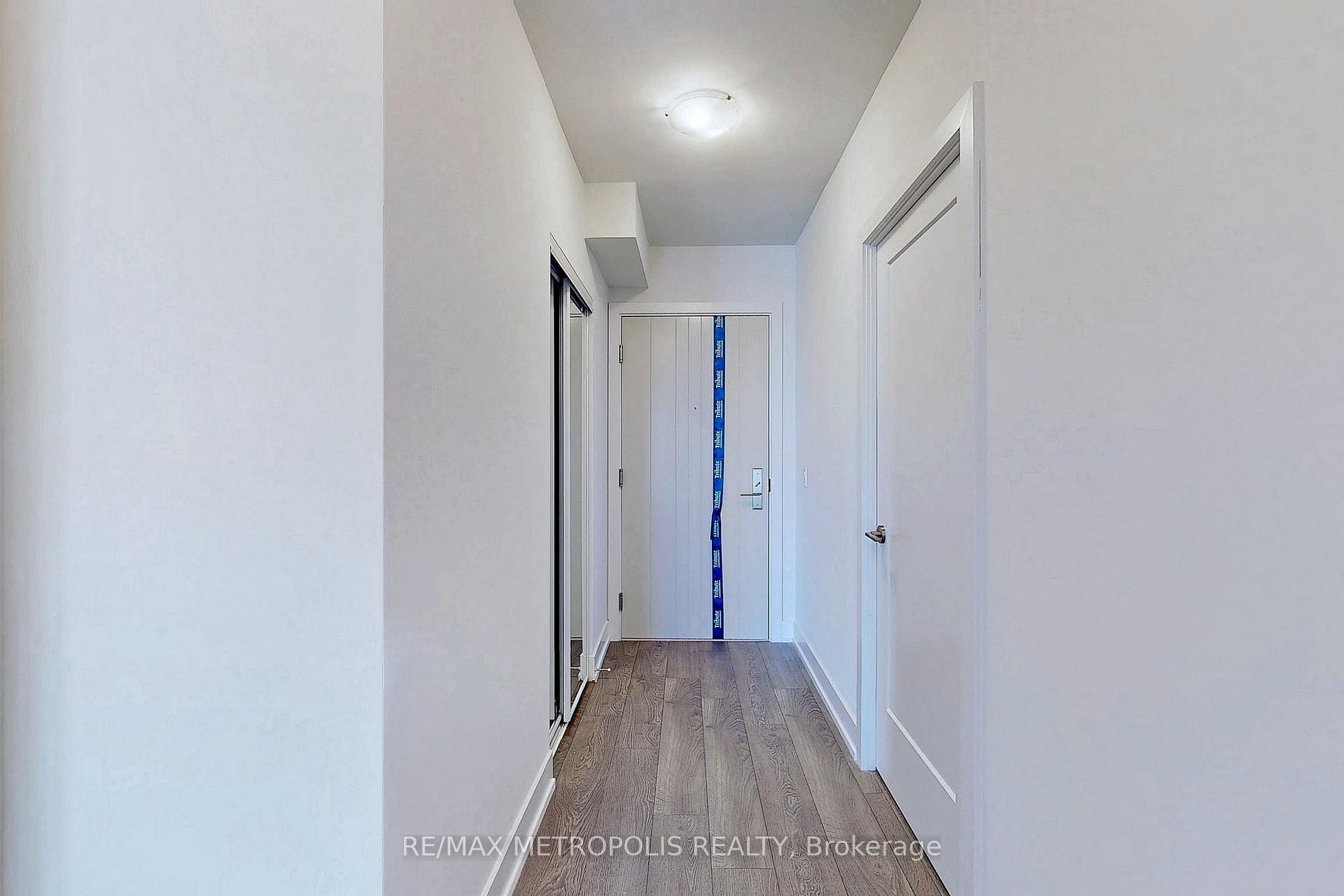 Photo 4 of Unit 2215, 2550 Simcoe Street N, Oshawa, Windfields — HOMEH