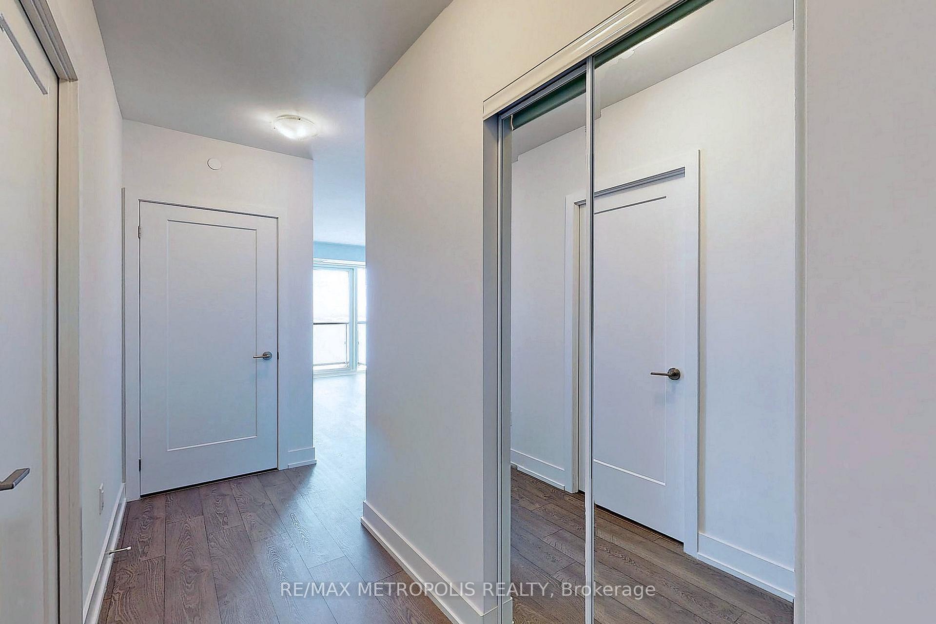 Photo 5 of Unit 2215, 2550 Simcoe Street N, Oshawa, Windfields — HOMEH