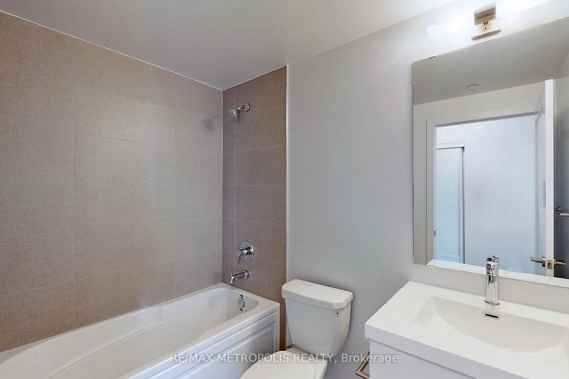 Photo 12 of Unit 2215, 2550 Simcoe Street N, Oshawa, Windfields — HOMEH