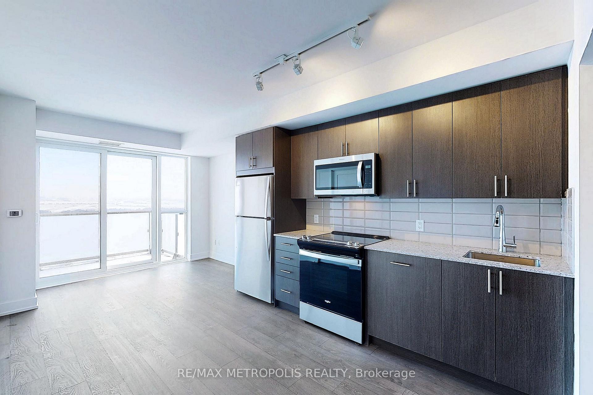 Photo 14 of Unit 2215, 2550 Simcoe Street N, Oshawa, Windfields — HOMEH