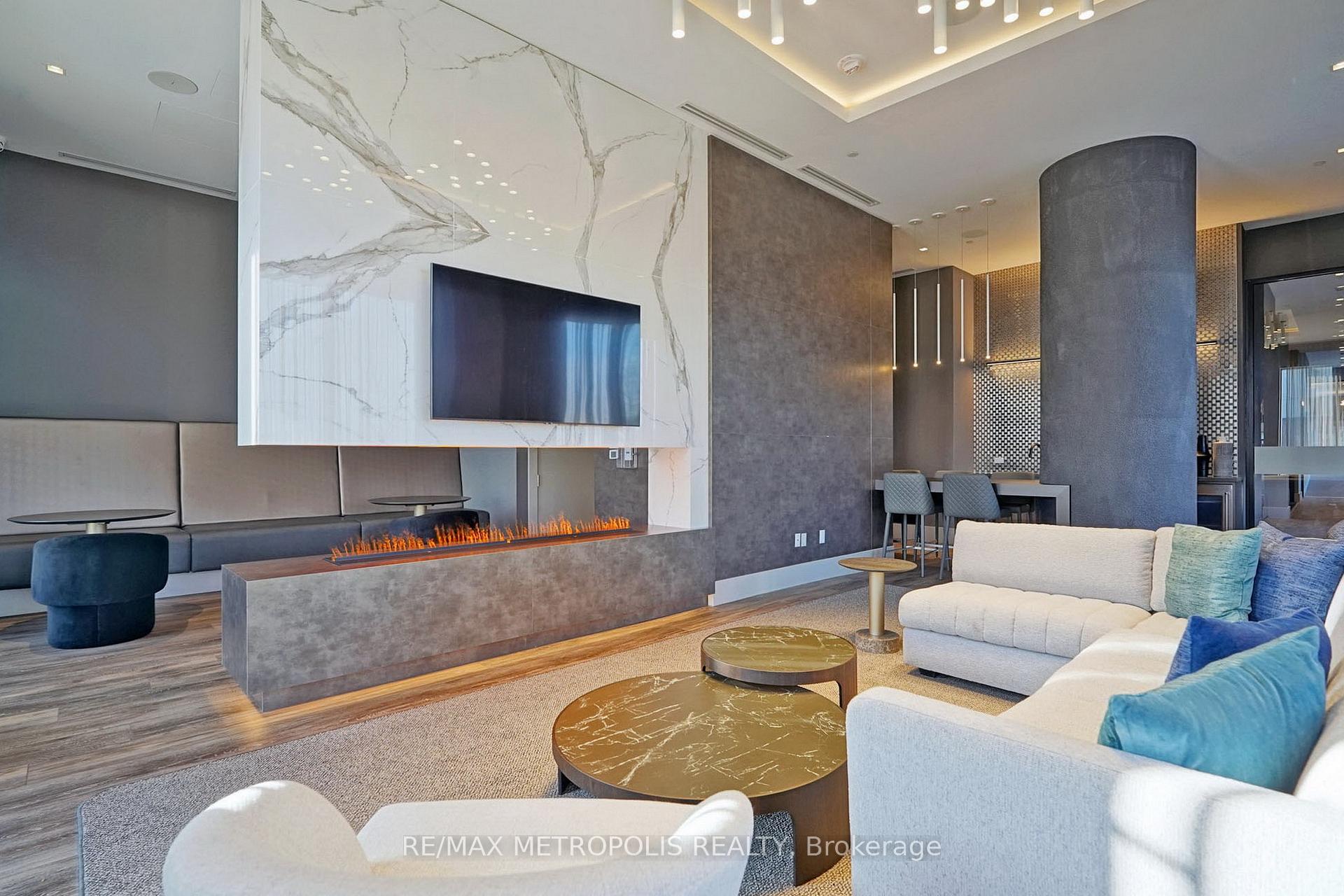Photo 21 of Unit 2215, 2550 Simcoe Street N, Oshawa, Windfields — HOMEH