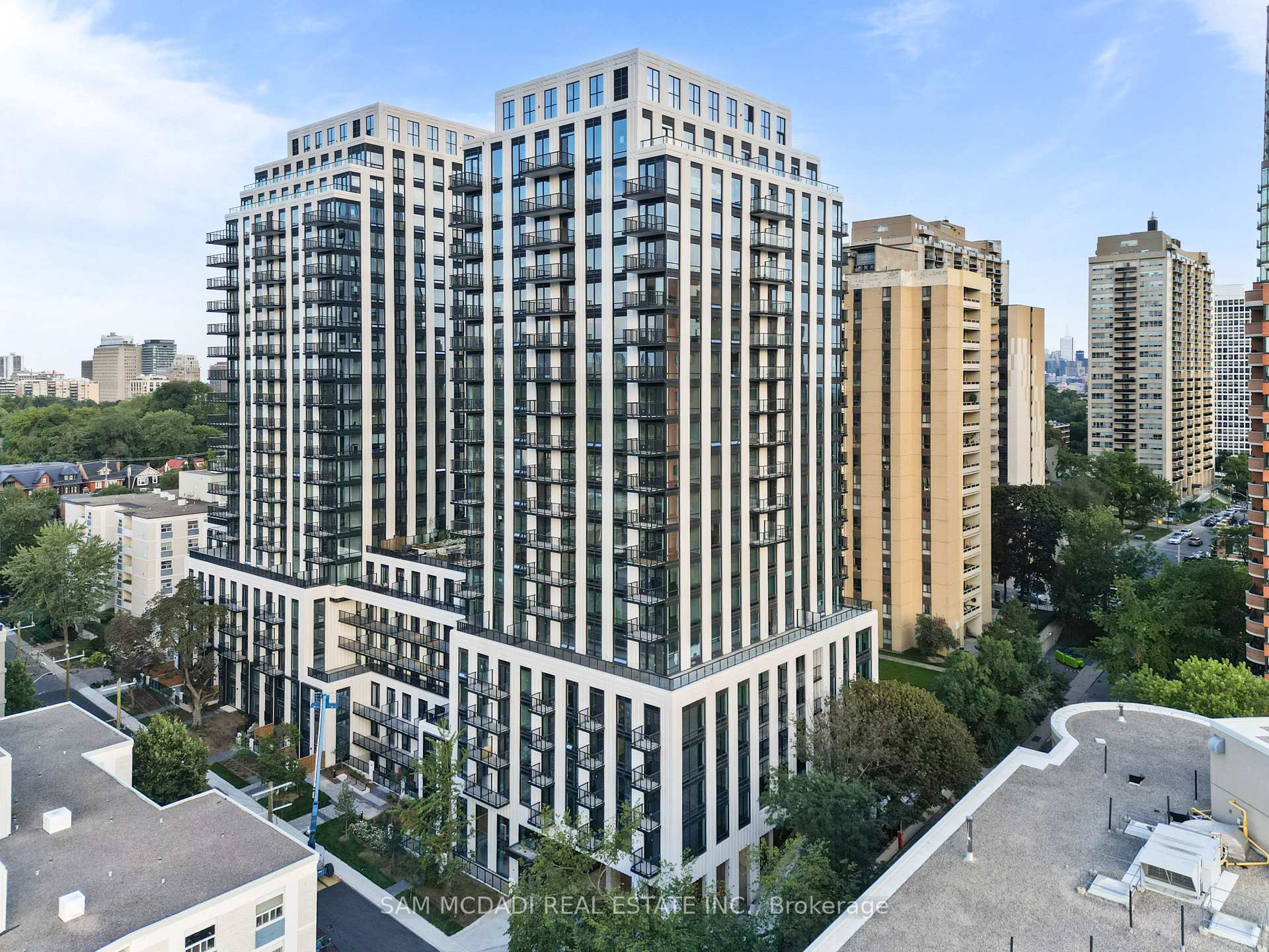 Photo 1 of Unit 1122, 89 Montclair Avenue, Toronto, Forest Hill South — HOMEH