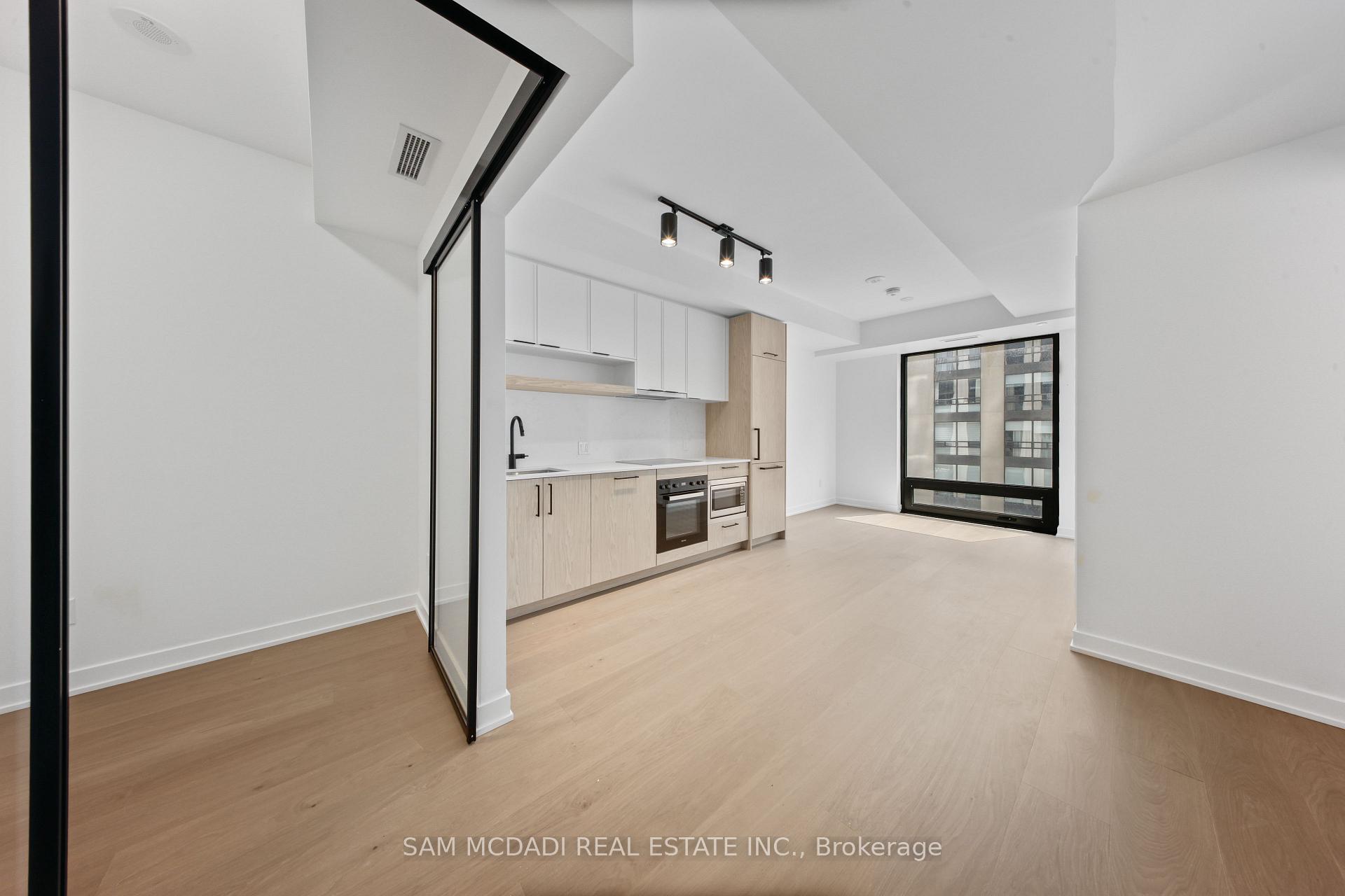 Photo 8 of Unit 1122, 89 Montclair Avenue, Toronto, Forest Hill South — HOMEH