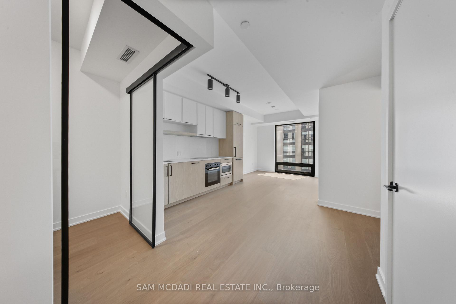 Photo 9 of Unit 1122, 89 Montclair Avenue, Toronto, Forest Hill South — HOMEH