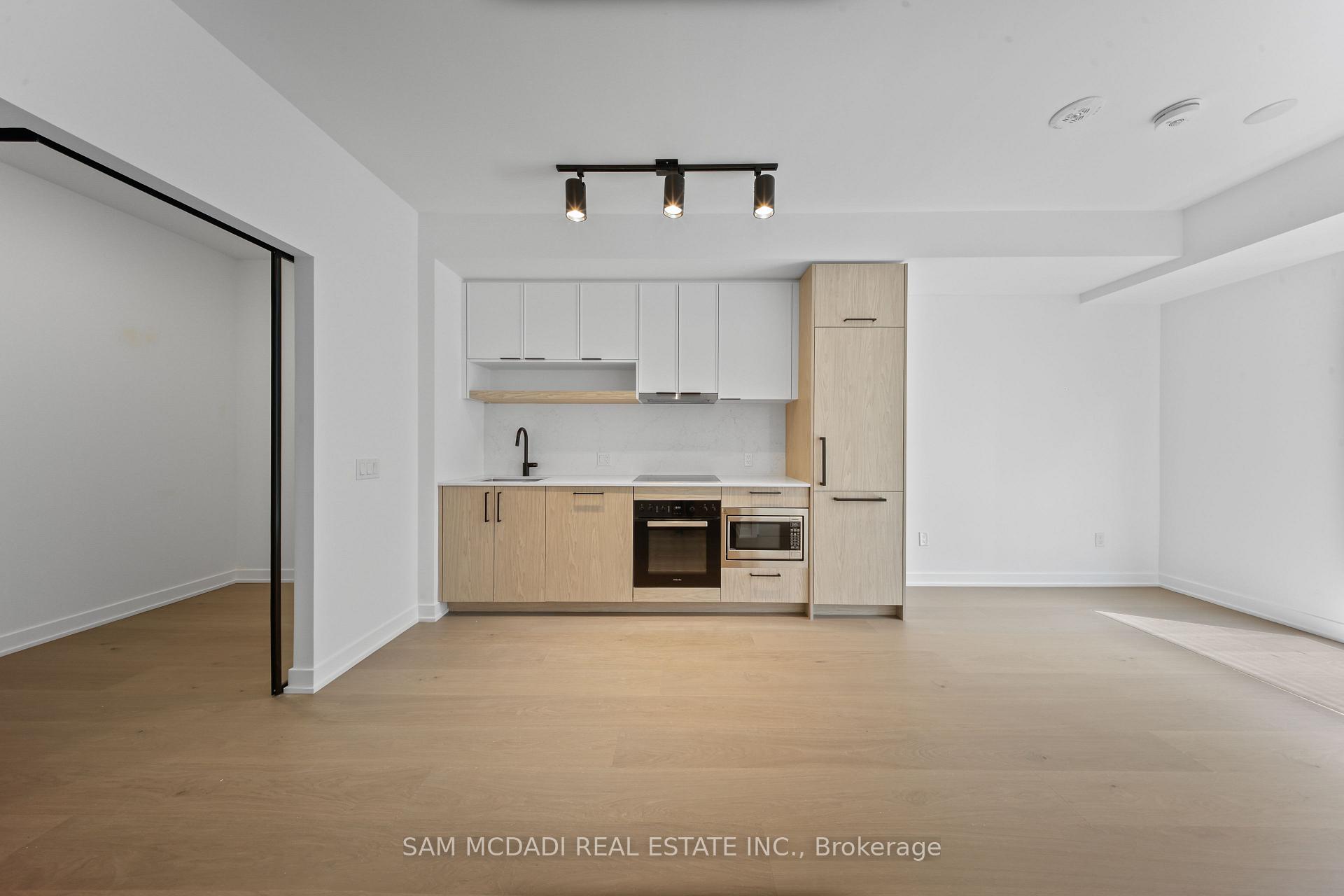 Photo 11 of Unit 1122, 89 Montclair Avenue, Toronto, Forest Hill South — HOMEH