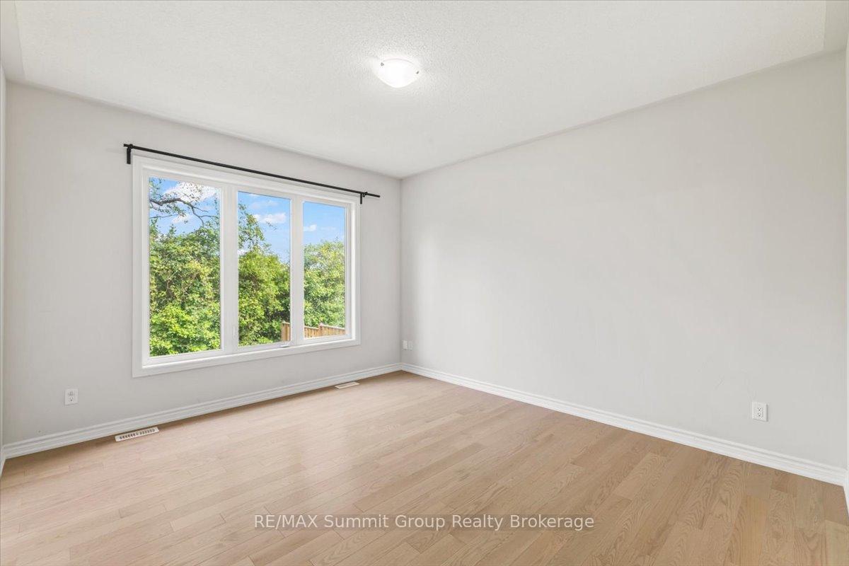 Photo 9 of 118 Stonebrook Way, Grey Highlands — HOMEH