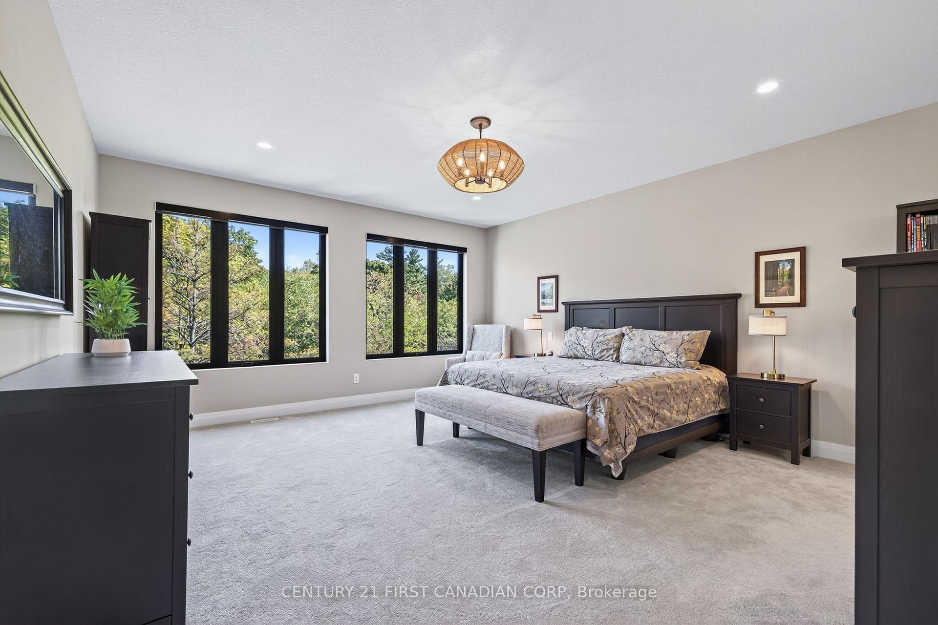 Photo 18 of 1704 Upper West Avenue, London, South B — HOMEH