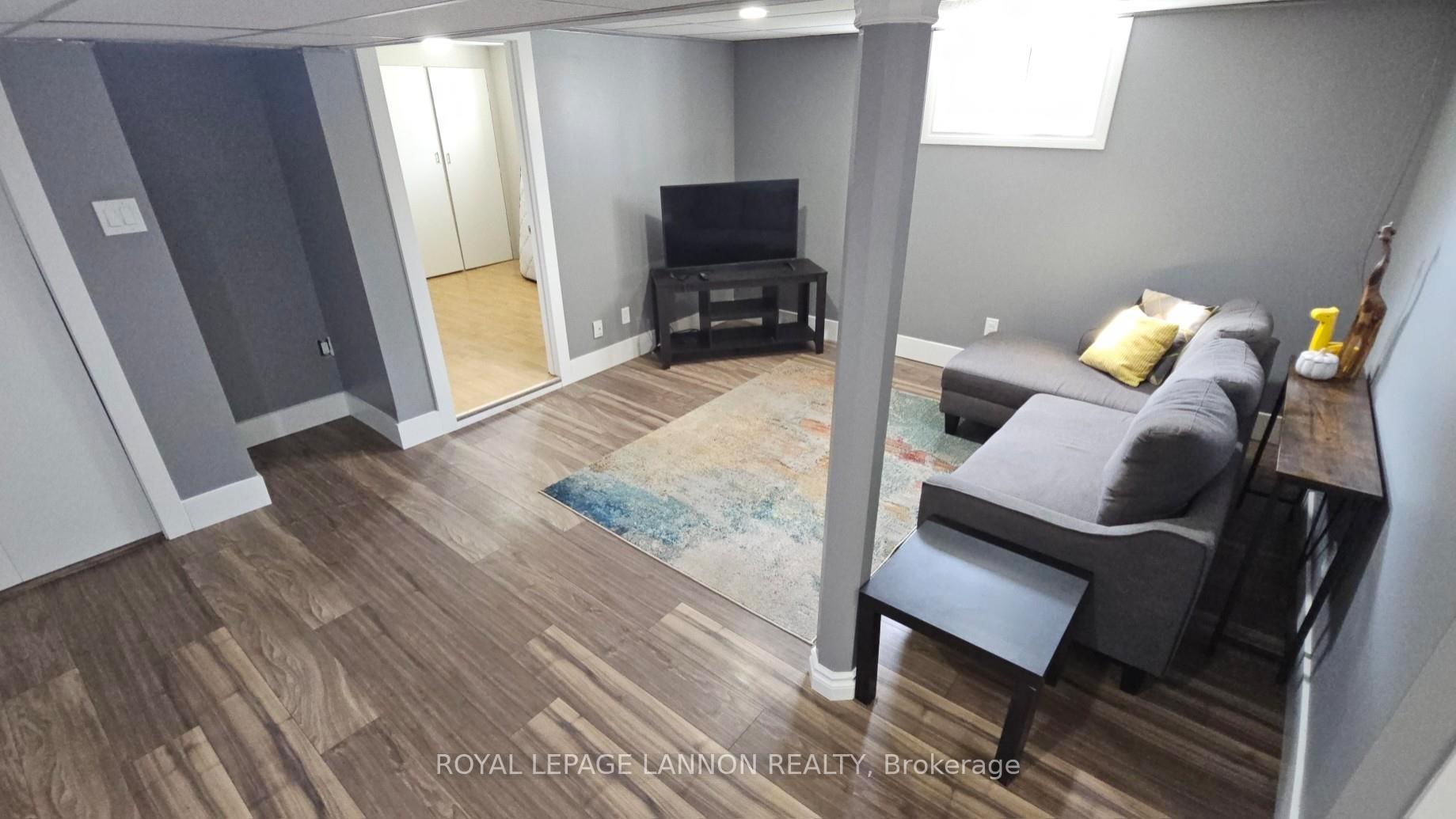 Photo 16 of 1121 Centre Avenue, Thunder Bay, Westfort — HOMEH