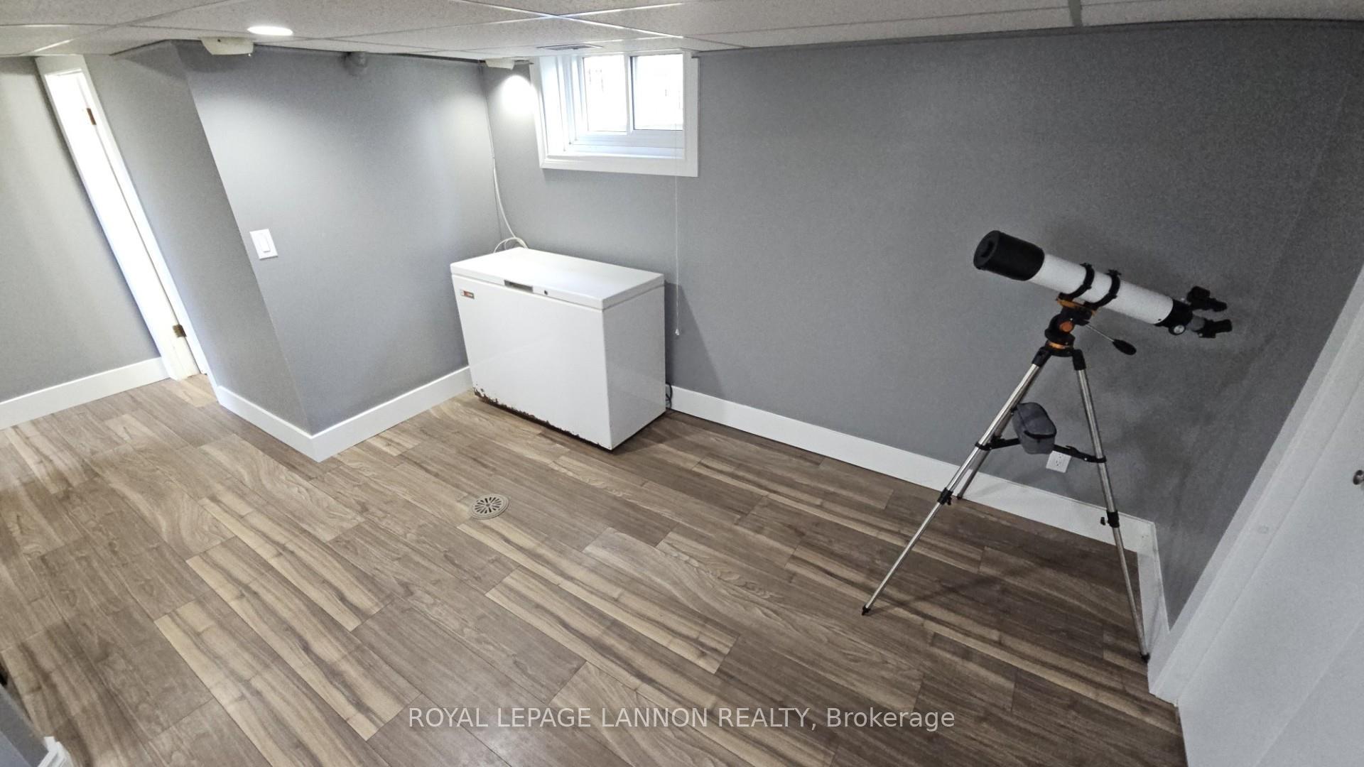 Photo 18 of 1121 Centre Avenue, Thunder Bay, Westfort — HOMEH