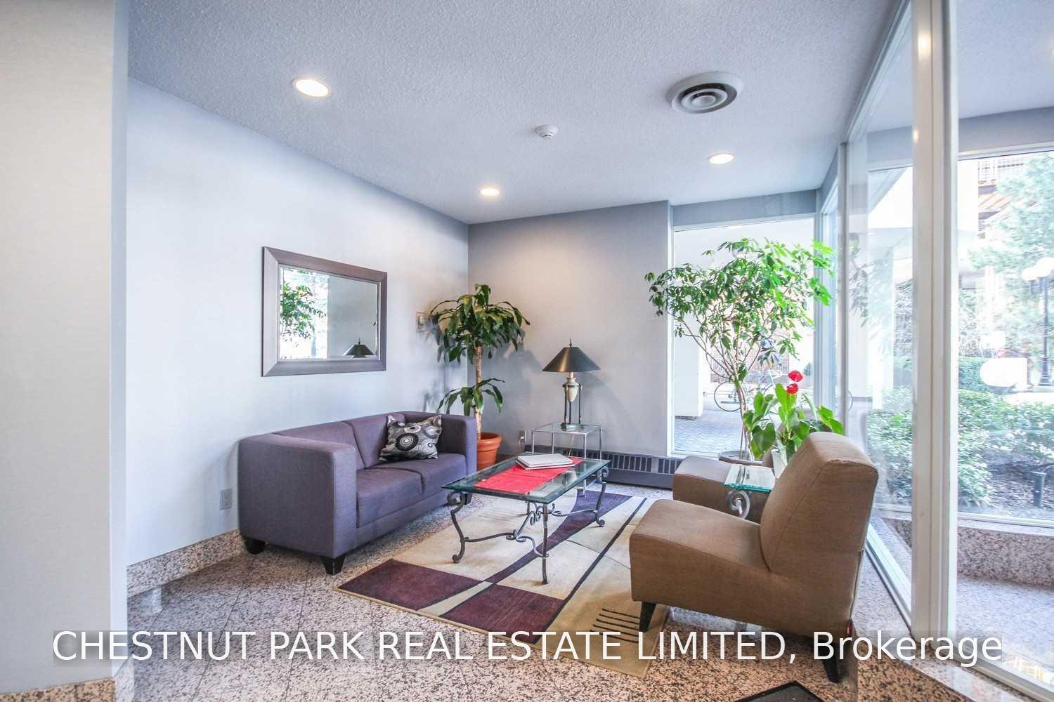 Photo 3 of Unit 1007, 25 Maitland Street, Toronto, Church-Yonge Corridor — HOMEH